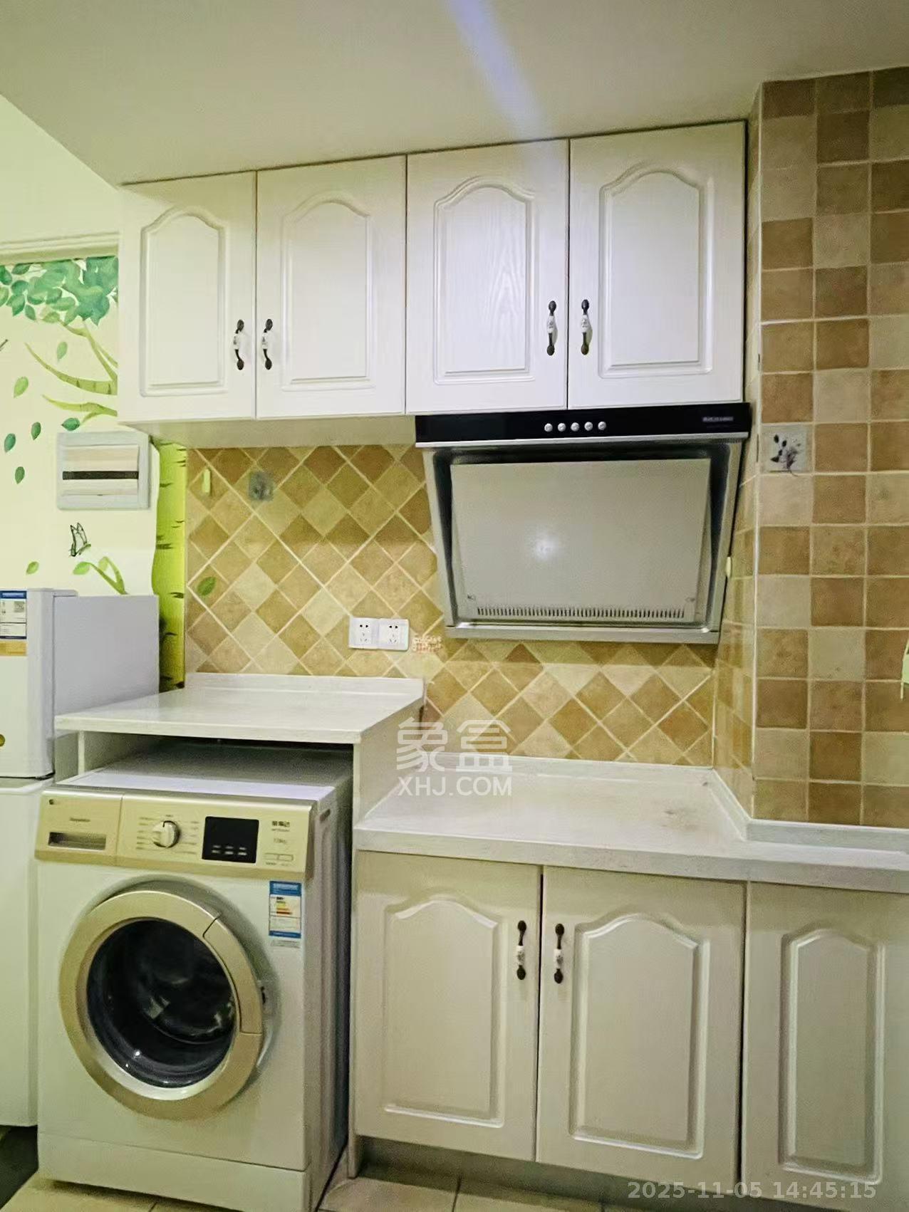 嘉汇公馆  1室1厅1卫    1500.0元/月室内图