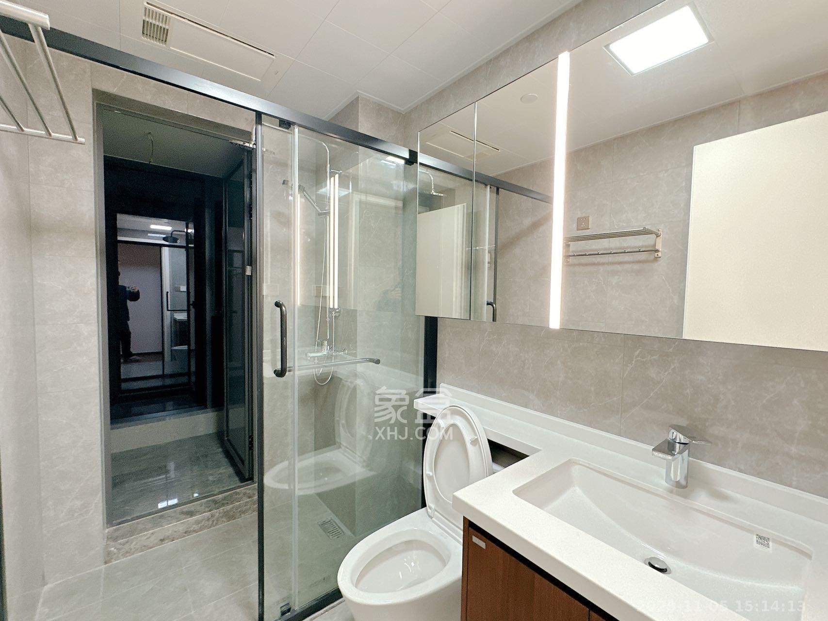 北辰瀚江府  3室2厅2卫    8500.0元/月室内图