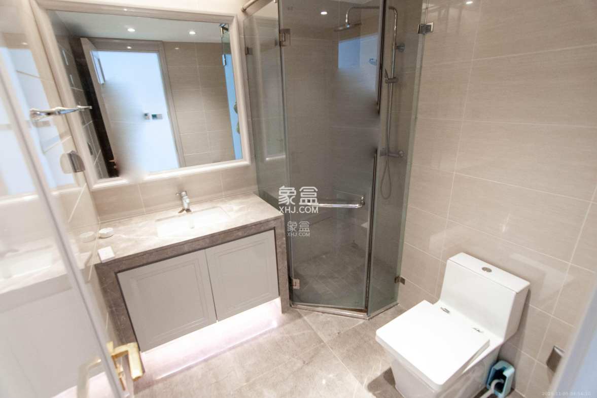 梅溪湖金茂府(金茂广场)(金茂览秀城) 5室2厅3卫 12000.0元/月 梅溪湖金茂府(金茂广场)(金茂览秀城) 5室2厅3卫 12000.0元/月室内图