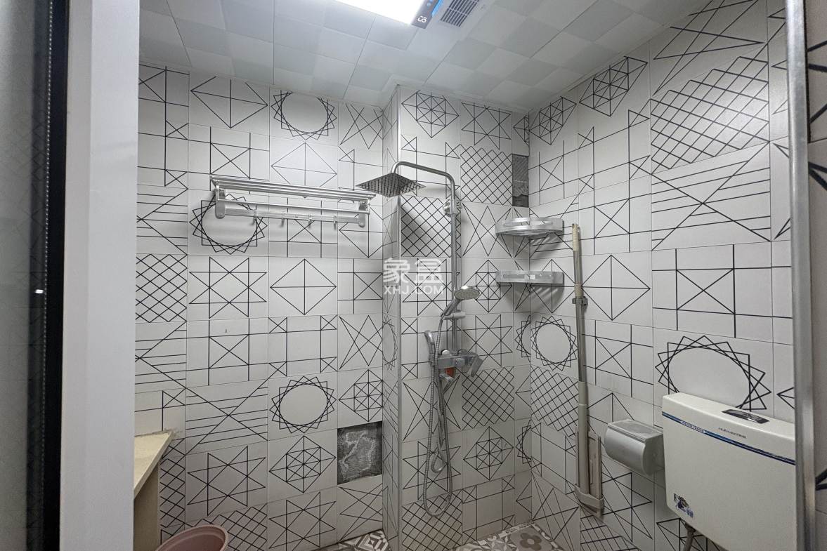 鸿浩达吉星广场(秀石街) 1室1厅1卫 1100.0元/月 鸿浩达吉星广场(秀石街) 1室1厅1卫 1100.0元/月室内图