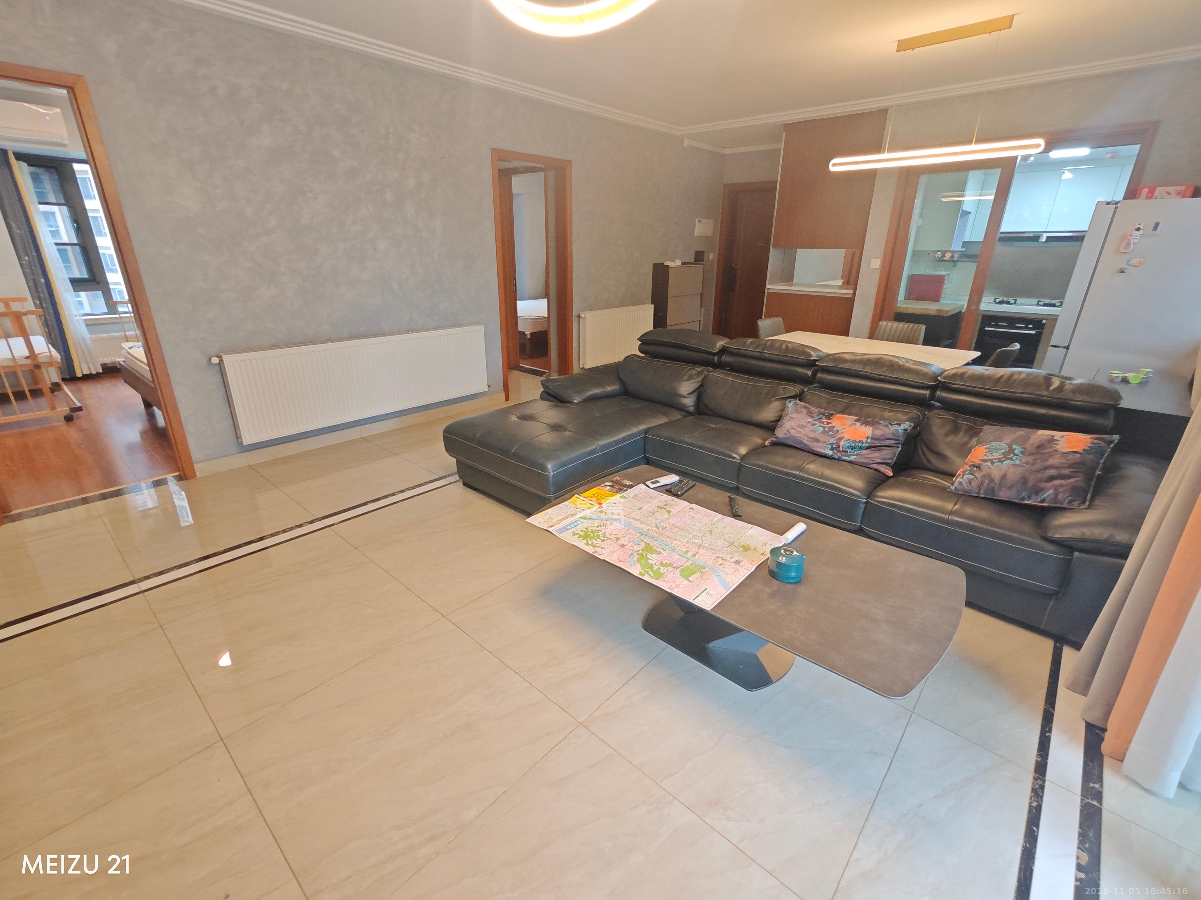 珠江好世界  4室2厅2卫    4000.0元/月室内图