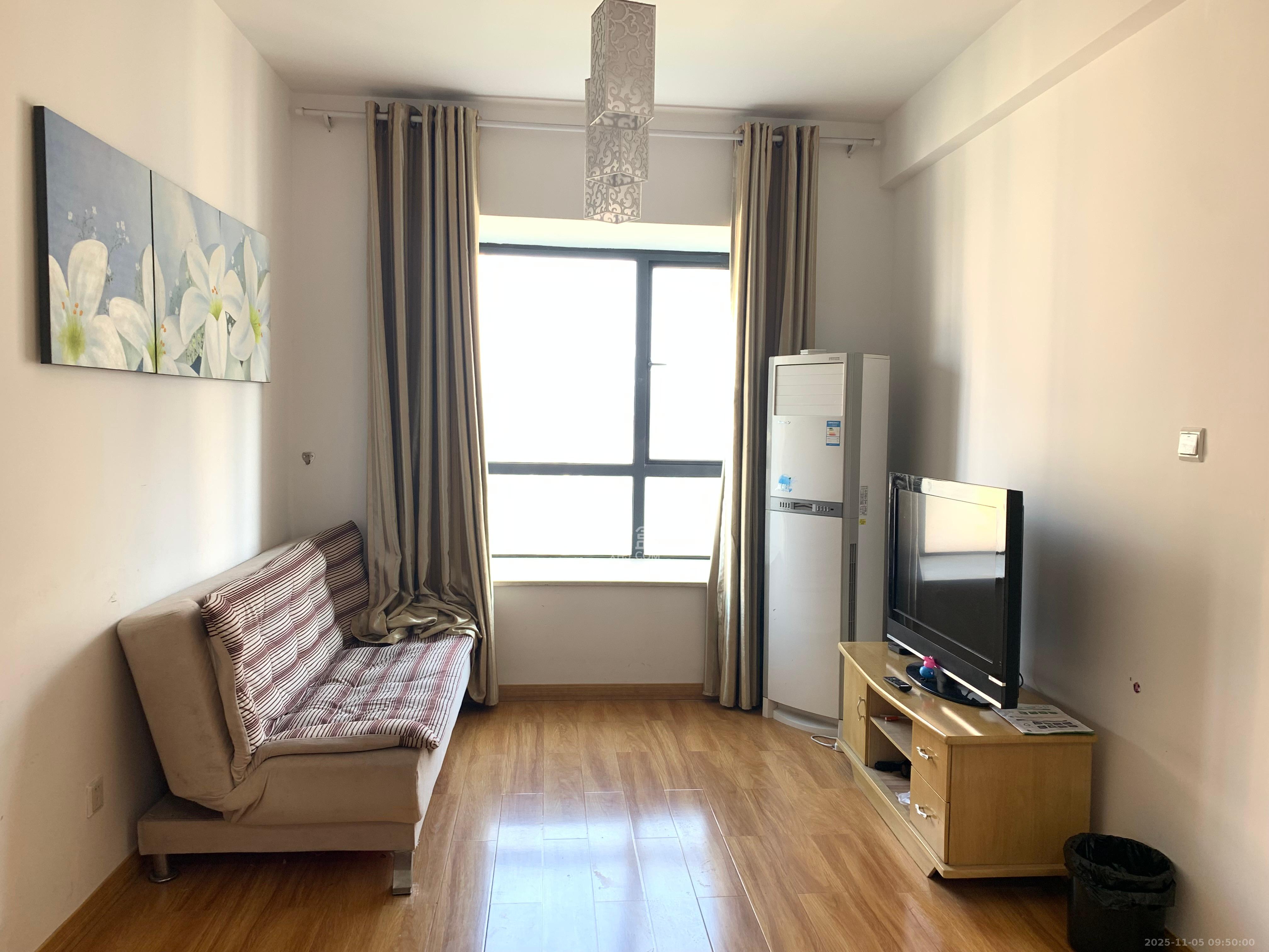 莱茵城  2室2厅1卫    1800.0元/月