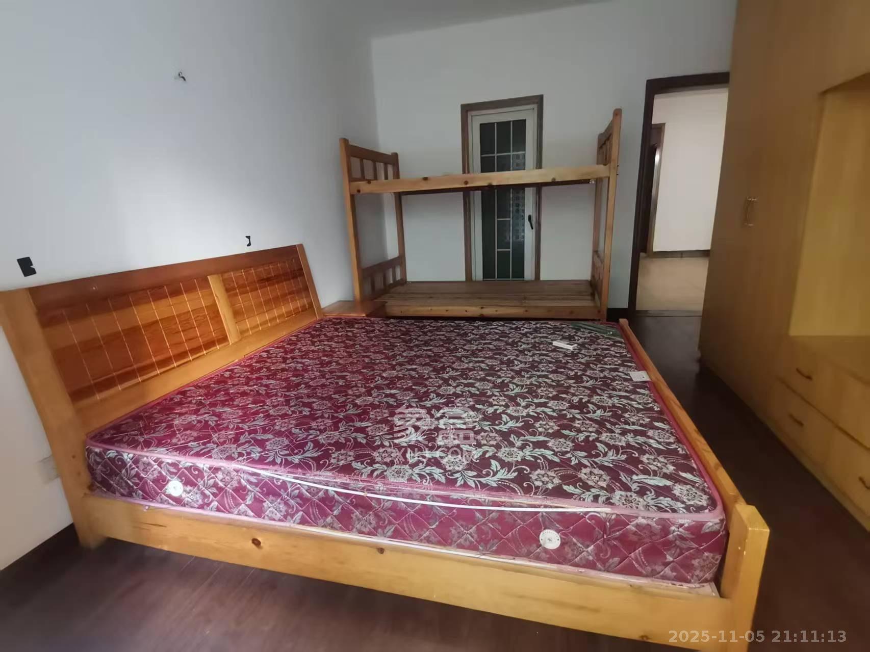 柠檬丽都 3室2厅2卫 2400.0元/月 柠檬丽都 3室2厅2卫 2400.0元/月室内图