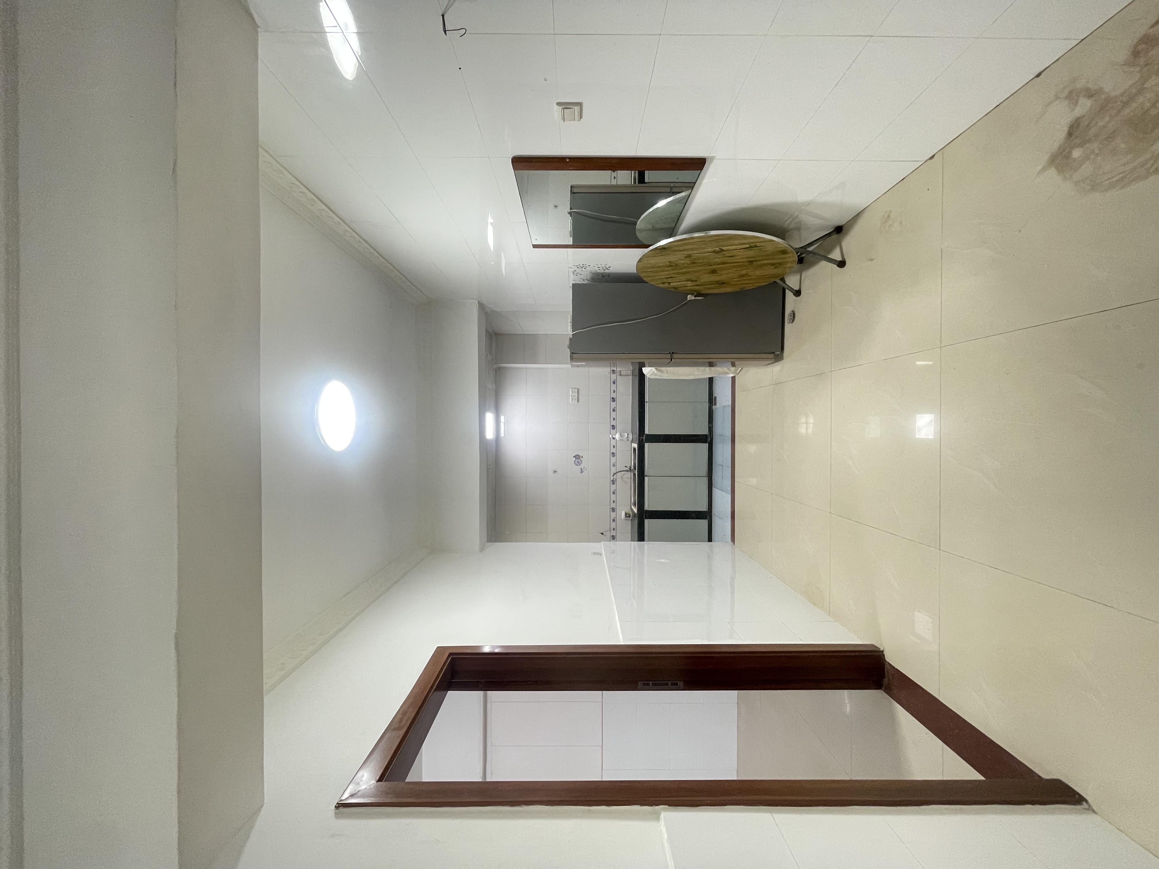 金桃苑 4室2厅1卫 2300.0元/月 金桃苑 4室2厅1卫 2300.0元/月室内图