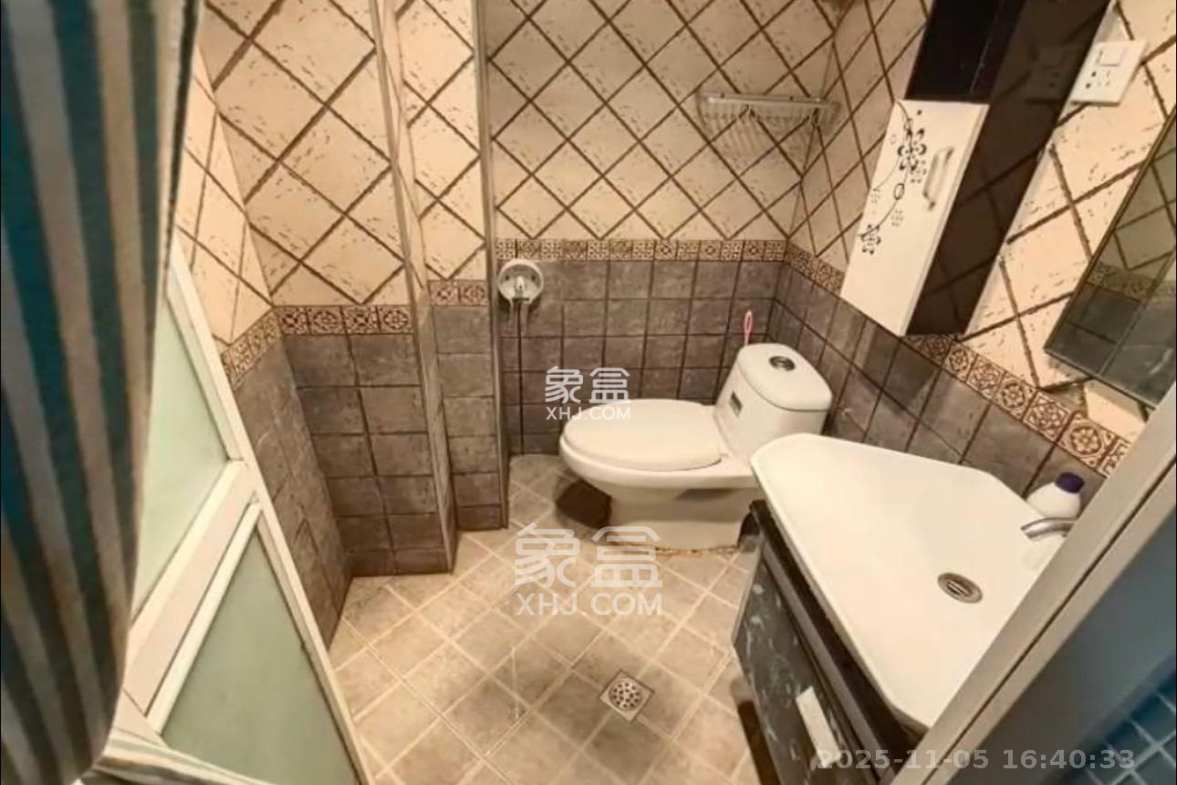 兴威帕克水岸 1室1厅1卫 1500.0元/月 兴威帕克水岸 1室1厅1卫 1500.0元/月室内图