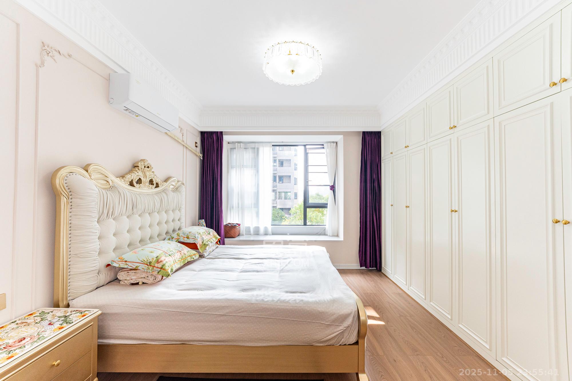 和顺府  4室2厅3卫    189.8万卧室