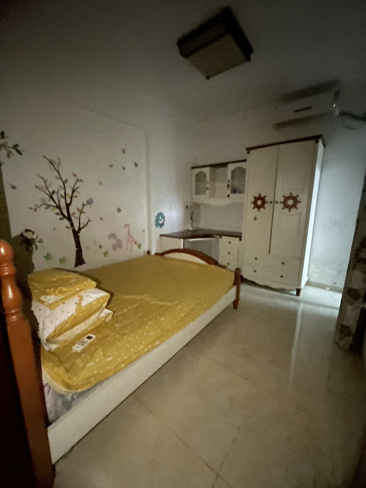 江畔人家  2室2厅1卫    2300.0元/月室内图