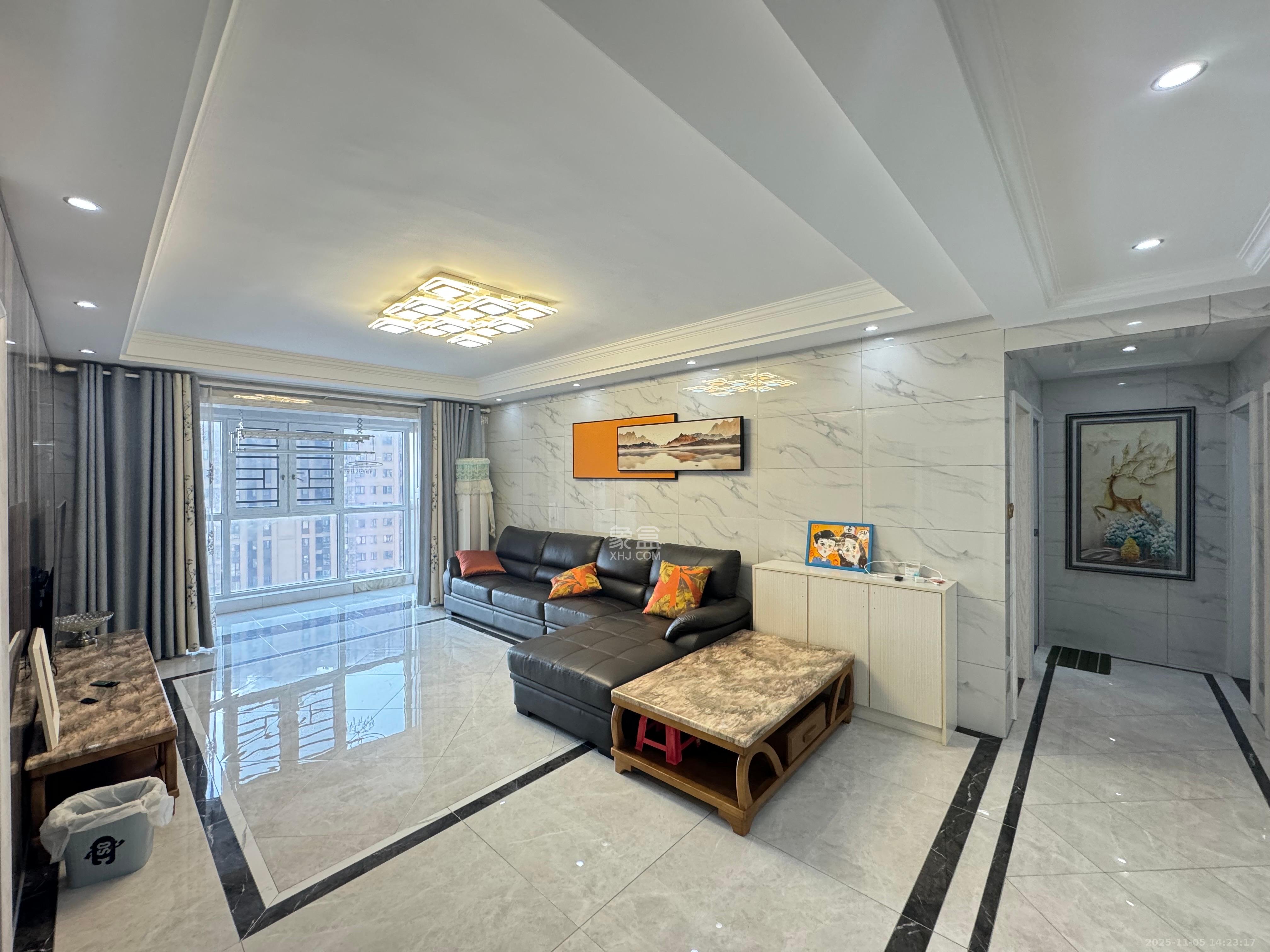 上园商住小区 3室2厅1卫 3500.0元/月 上园商住小区 3室2厅1卫 3500.0元/月室内图