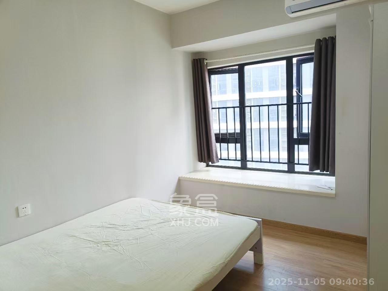 时代年华  3室2厅1卫    2099.0元/月室内图