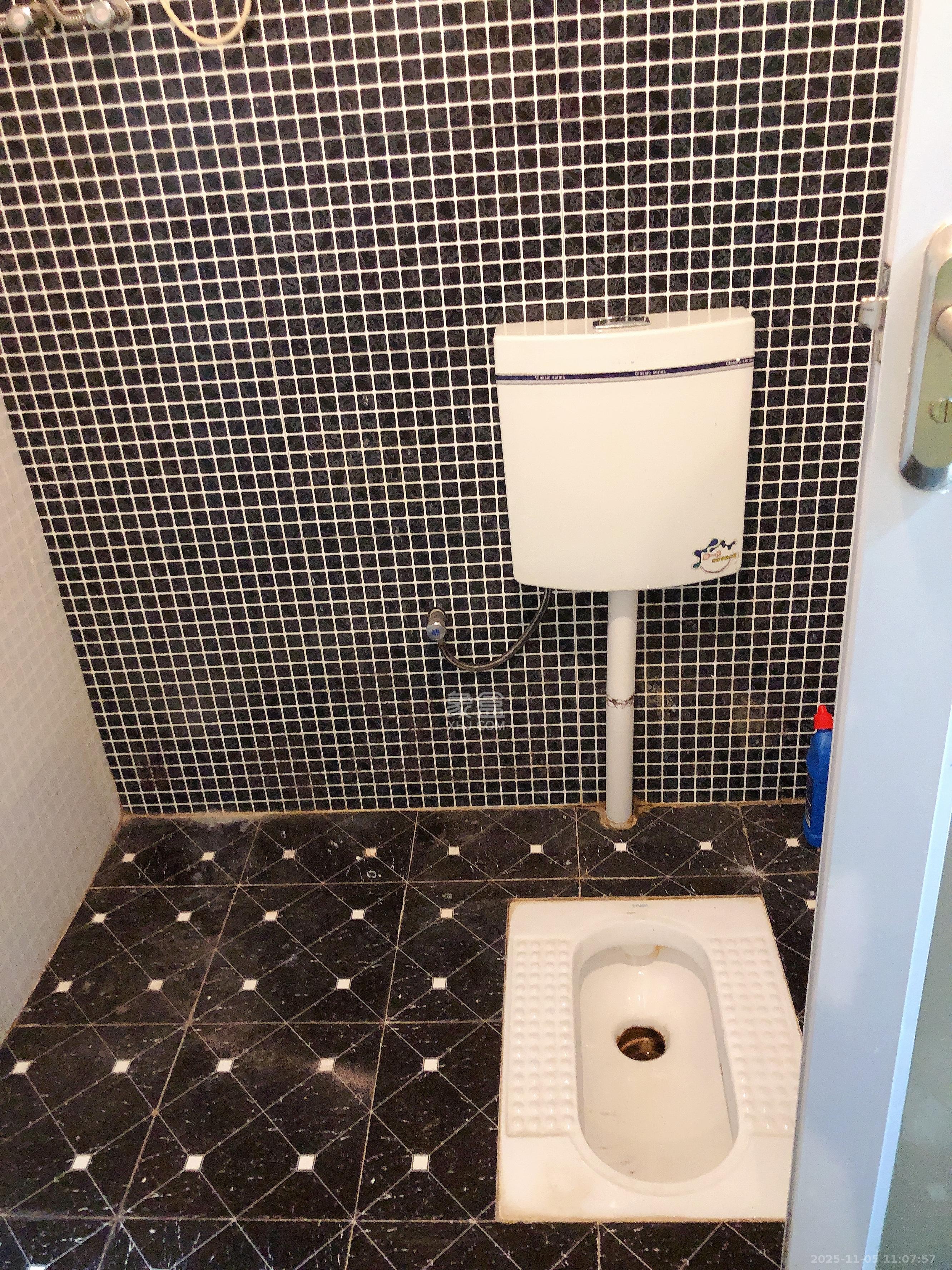 上峰苑（兰亭玥岛）  1室0厅1卫    1500.0元/月室内图