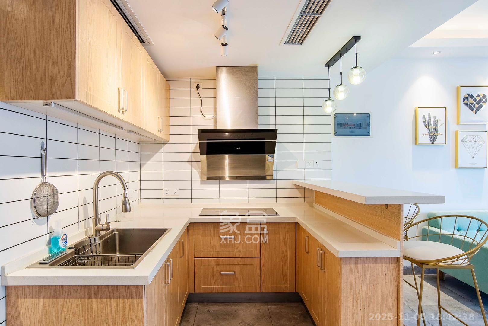 保利国际广场  1室1厅1卫    4800.0元/月室内图