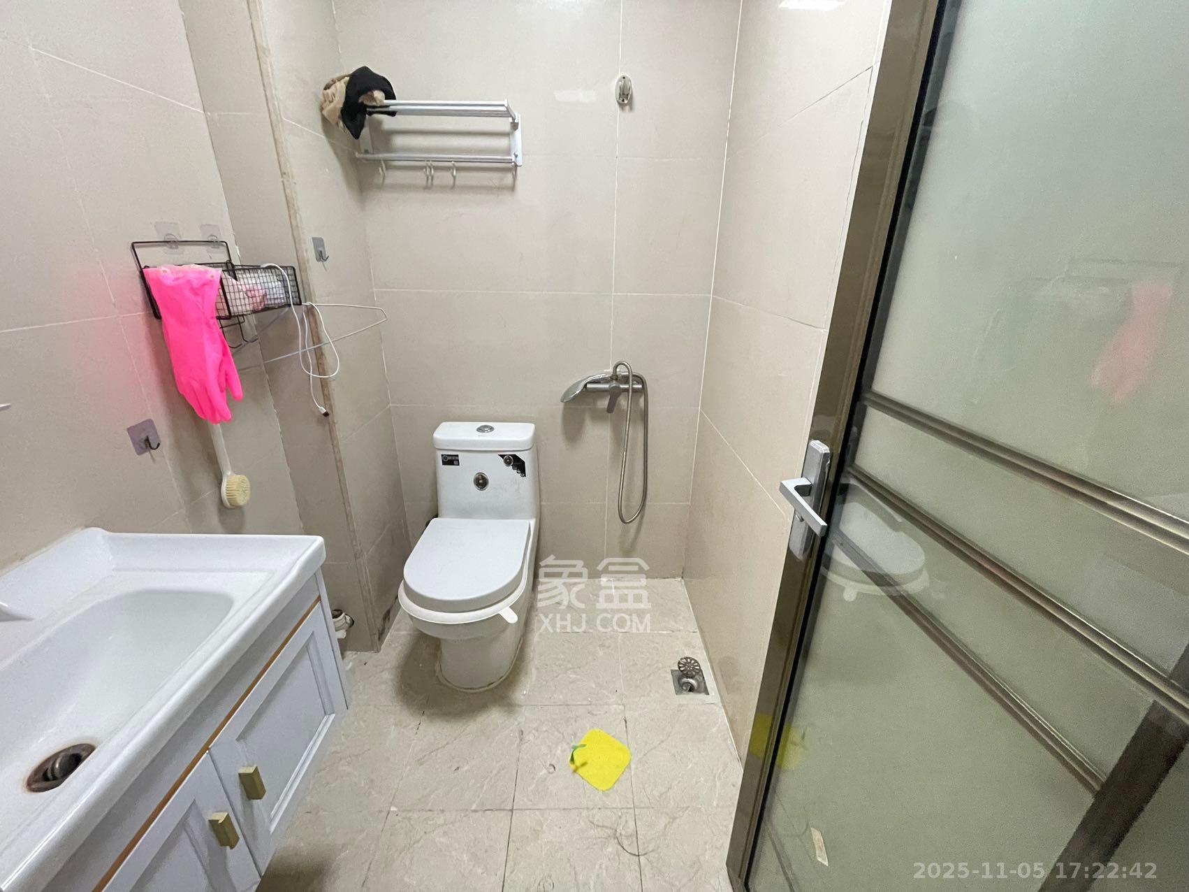 格林星城  1室0厅0卫    2600.0元/月室内图