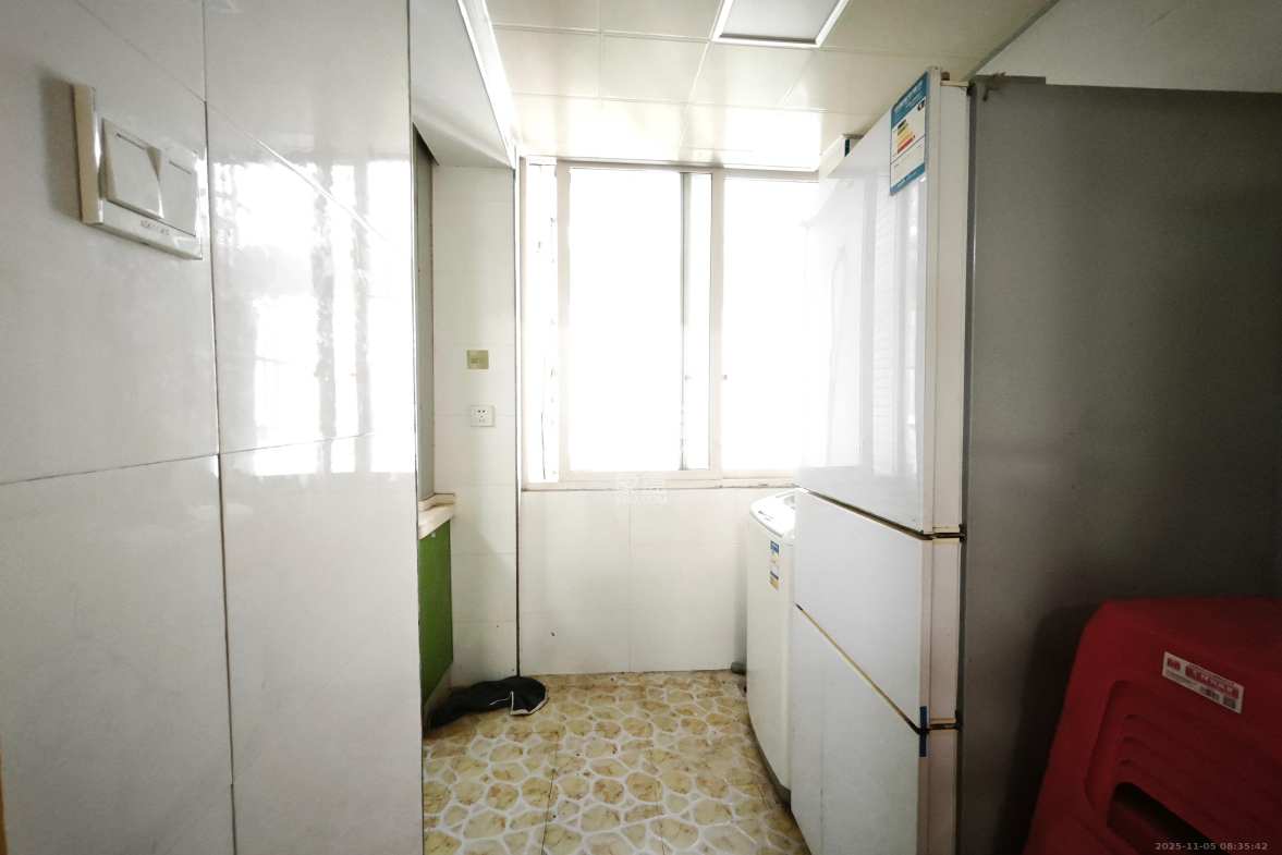 锦璨家园 2室2厅1卫 1350.0元/月 锦璨家园 2室2厅1卫 1350.0元/月室内图