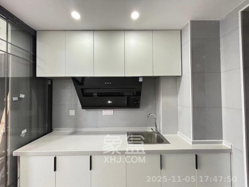 中海珑悦府 1室0厅0卫 1300.0元/月 中海珑悦府 1室0厅0卫 1300.0元/月室内图