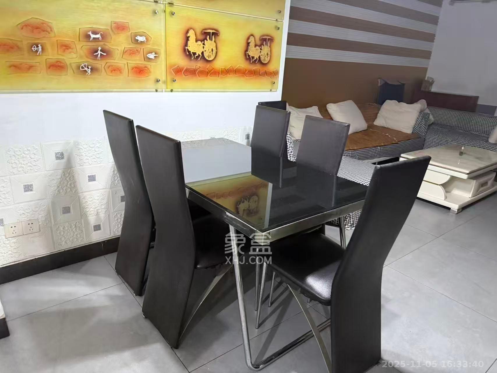 滨湖嘉园（湖滨小区）  3室2厅2卫    2600.0元/月室内图