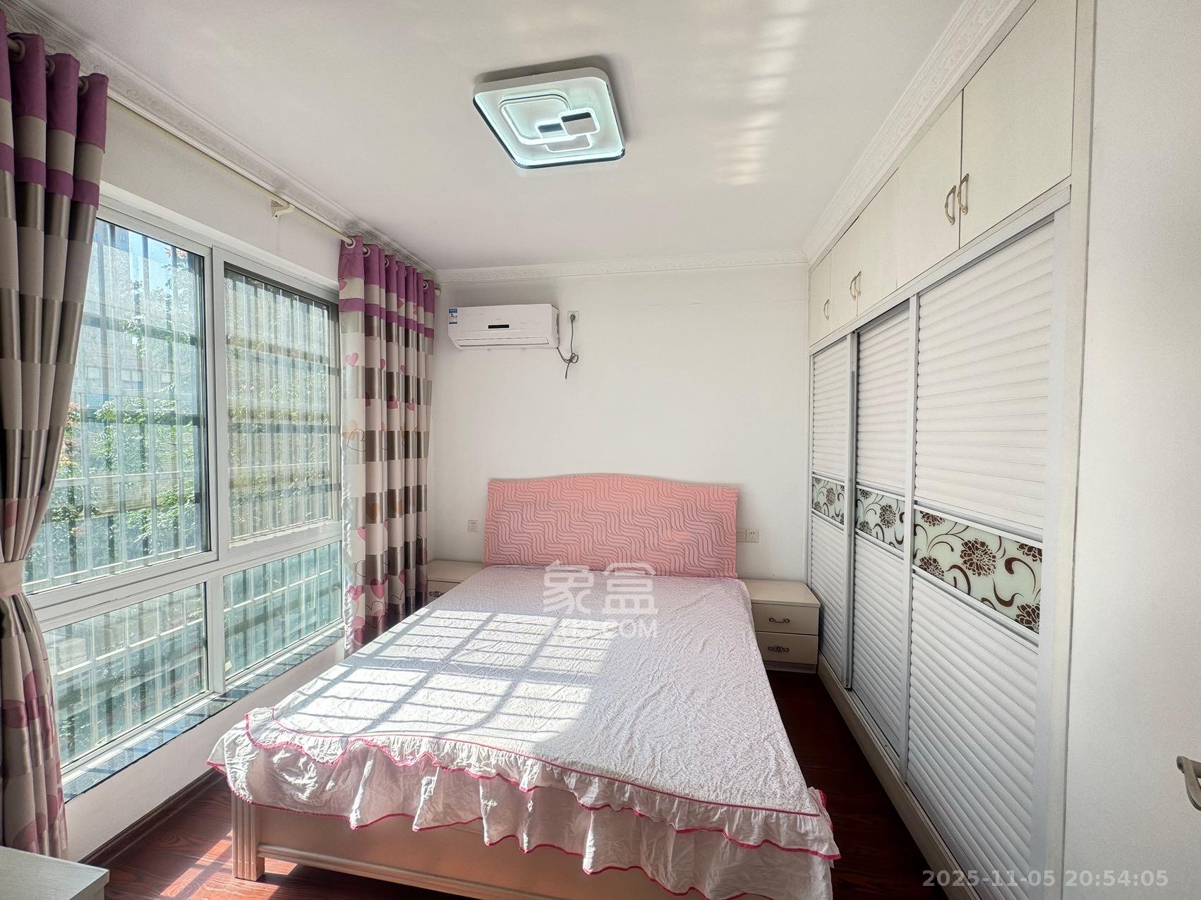 鑫科明珠 3室2厅1卫 2300.0元/月 鑫科明珠 3室2厅1卫 2300.0元/月室内图