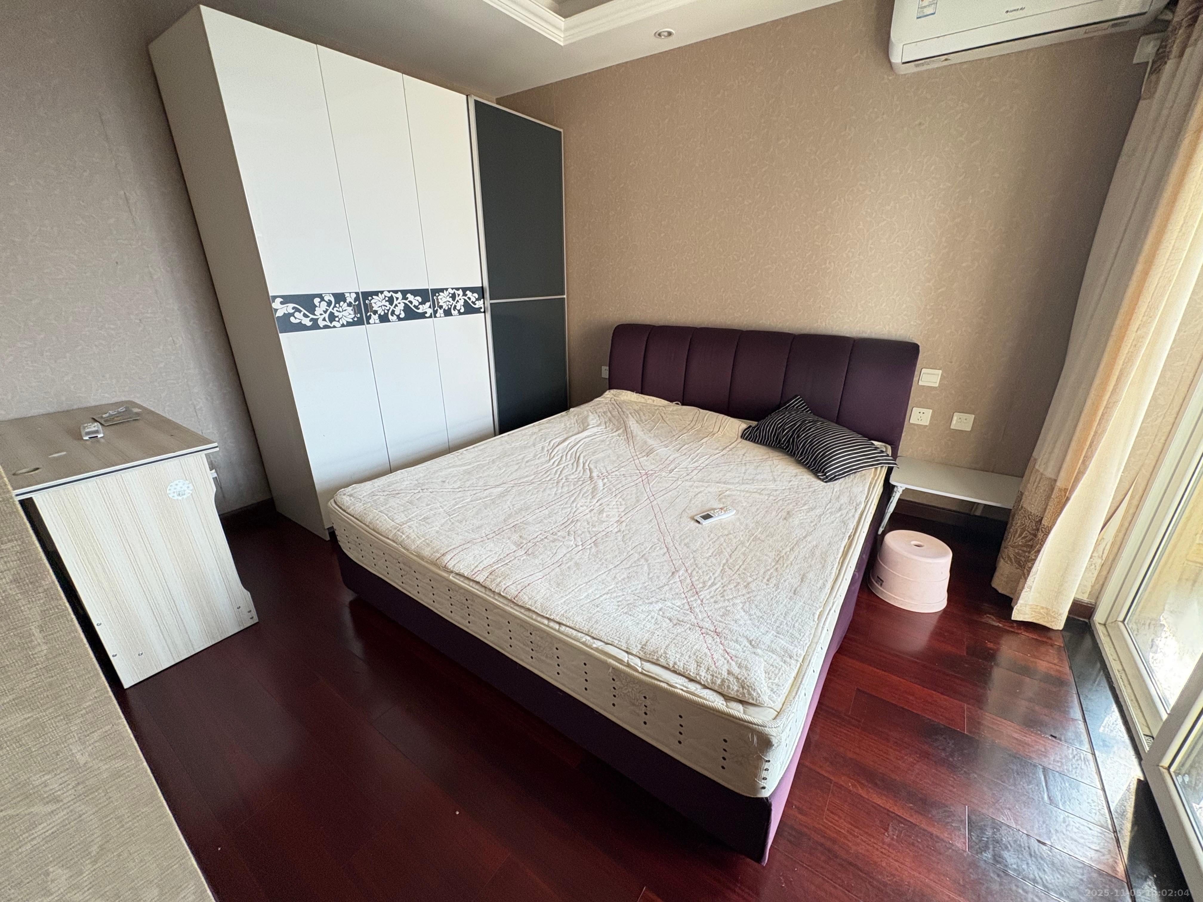 郡原居里  1室0厅1卫    1300.0元/月室内图