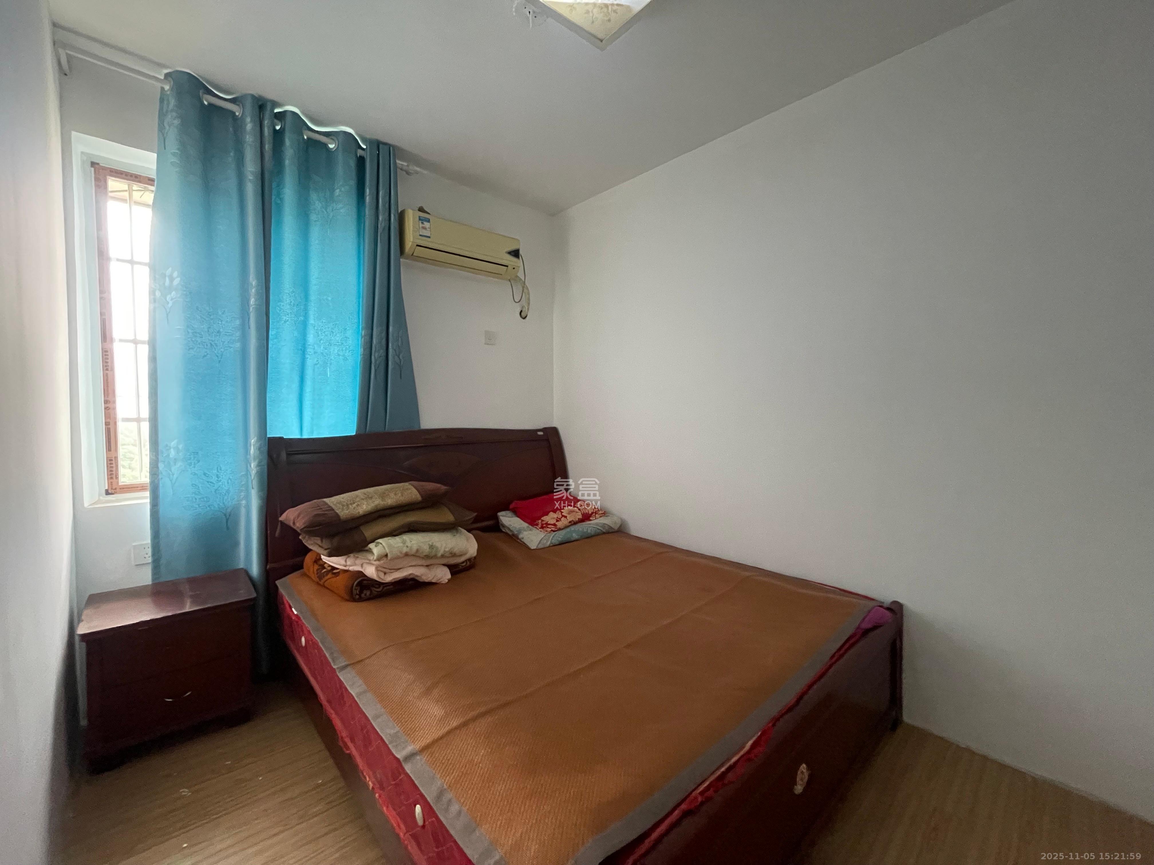 金麓西岸和苑 4室2厅2卫 2600.0元/月 金麓西岸和苑 4室2厅2卫 2600.0元/月室内图