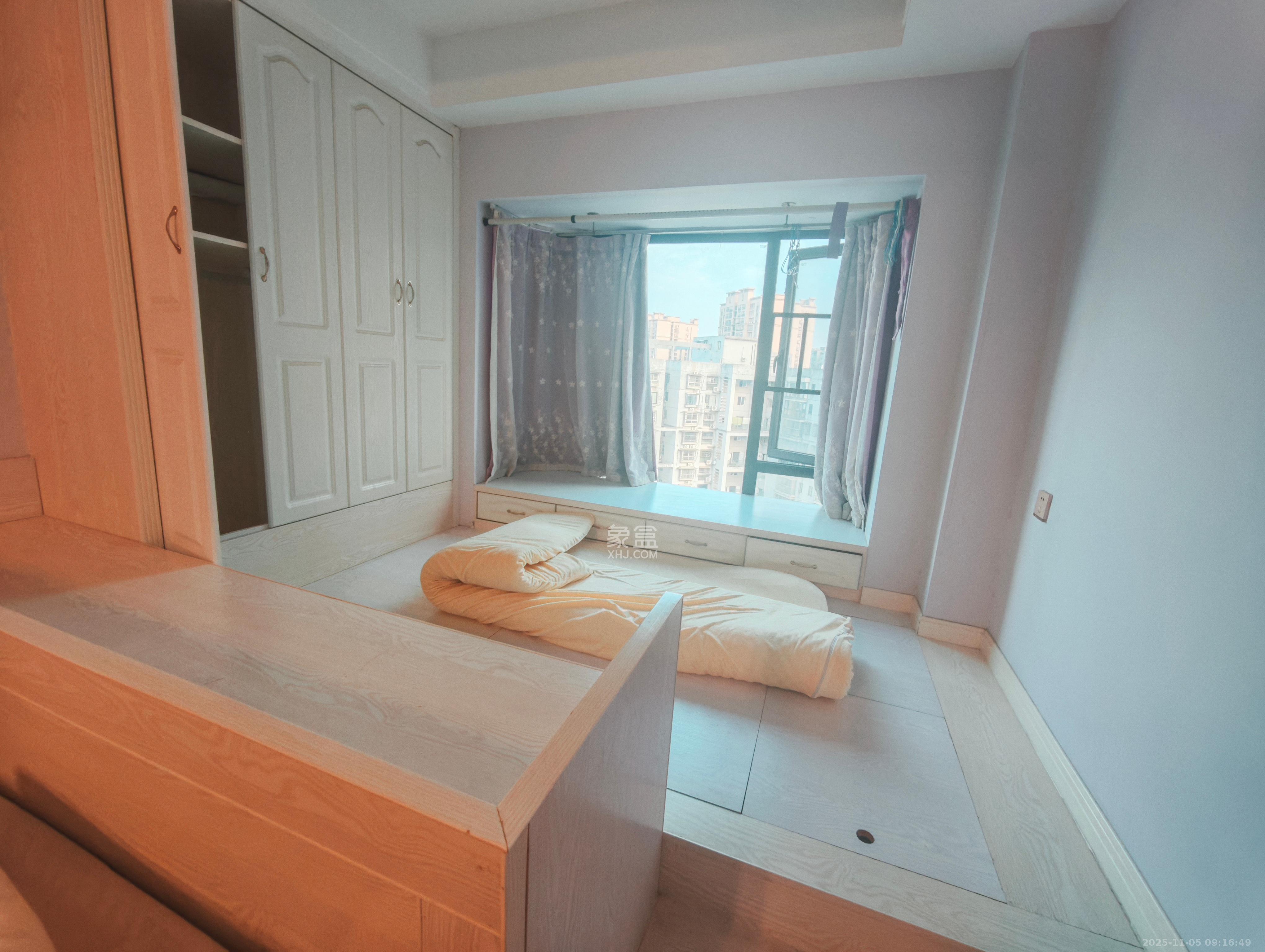 博林云栖  1室1厅1卫    1700.0元/月室内图