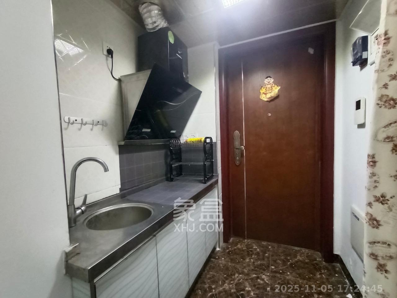 达美D6区 1室1厅1卫 1200.0元/月 达美D6区 1室1厅1卫 1200.0元/月室内图