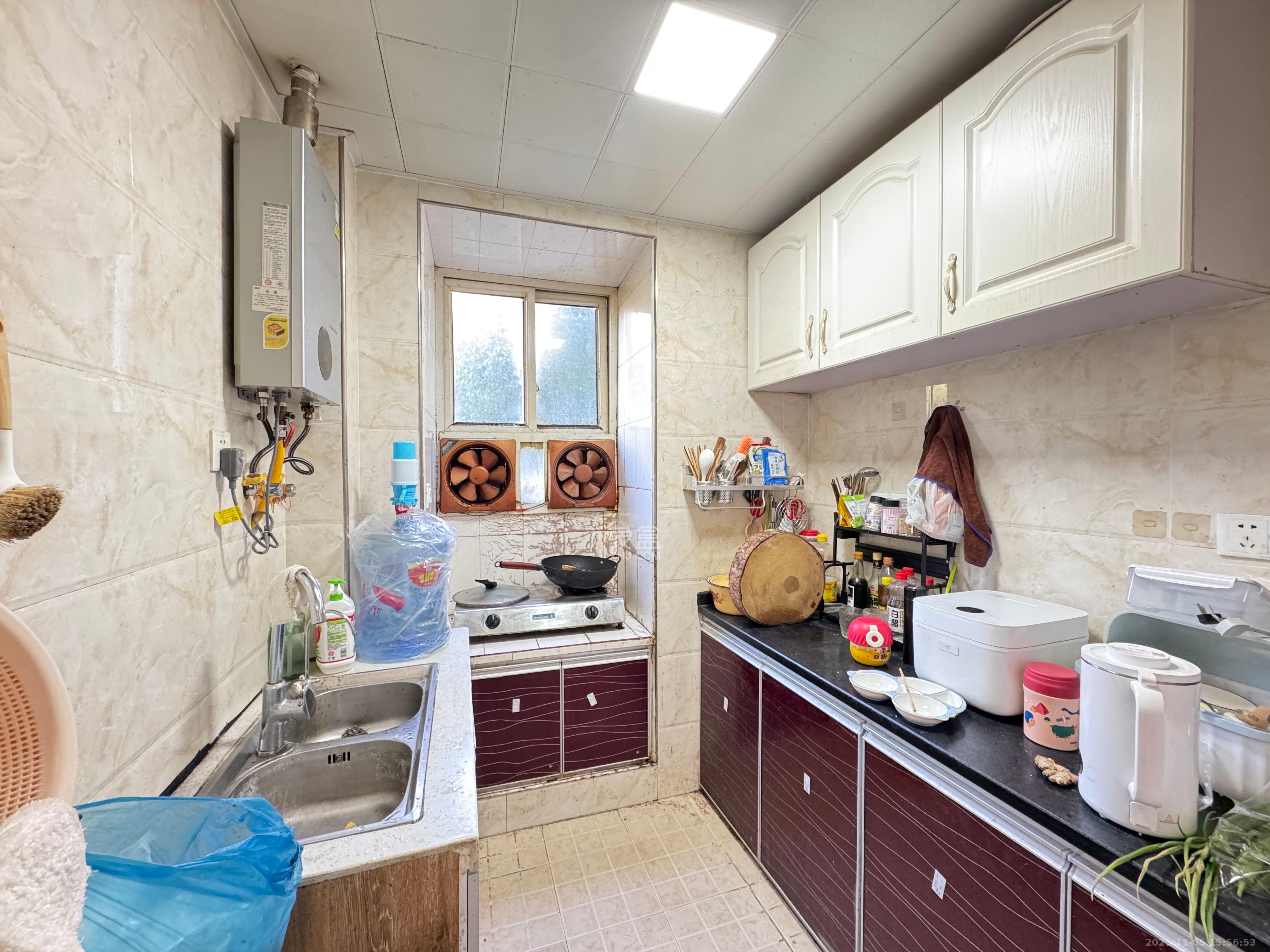 牛奶公司宿舍（和达公寓）  2室2厅1卫    1500.0元/月