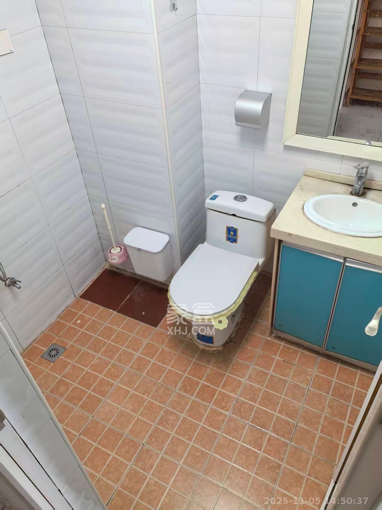 水岸世景 1室1厅1卫 1100.0元/月 水岸世景 1室1厅1卫 1100.0元/月室内图