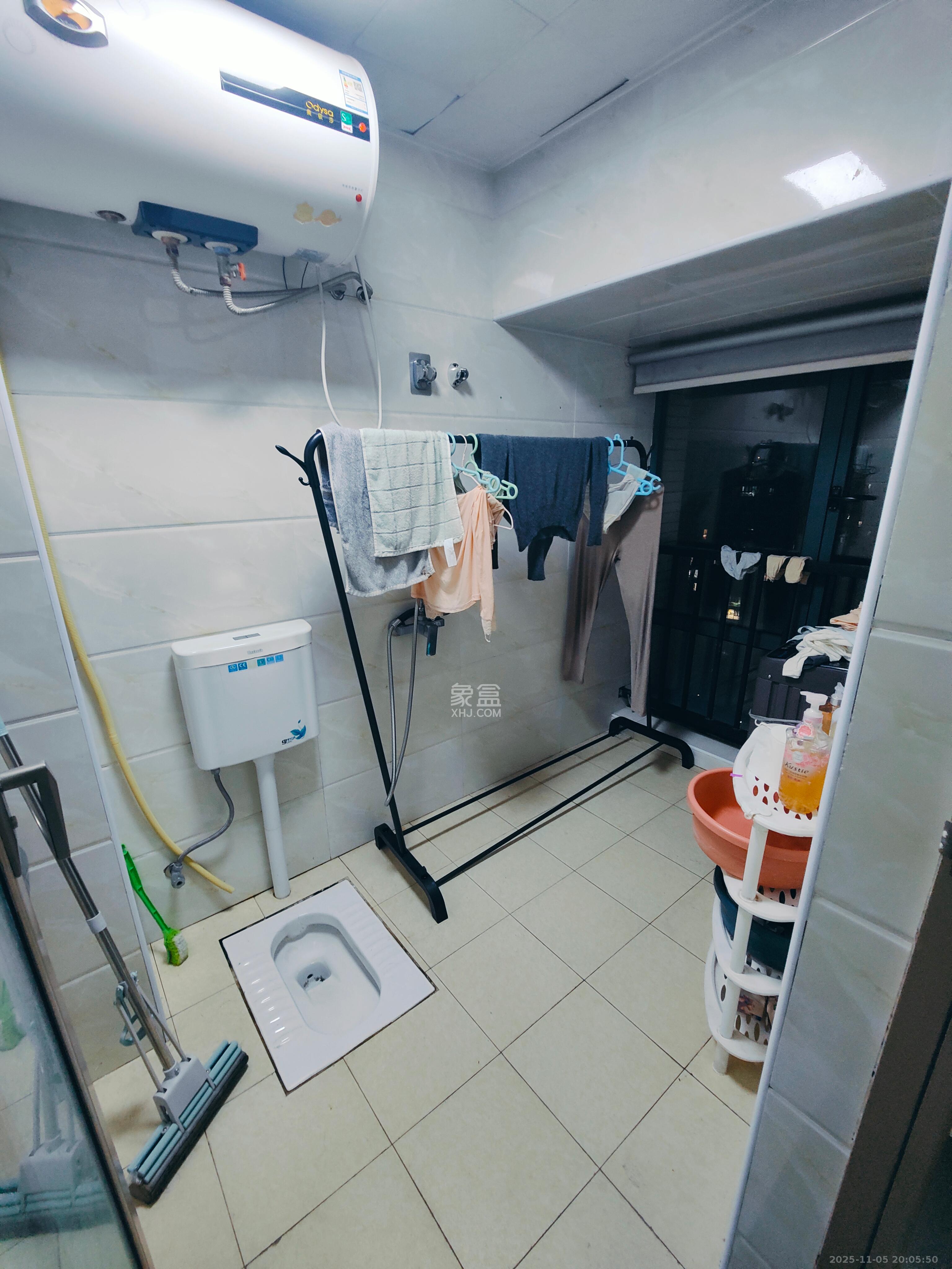 中建芙蓉嘉苑 1室1厅1卫 1100.0元/月 中建芙蓉嘉苑 1室1厅1卫 1100.0元/月室内图