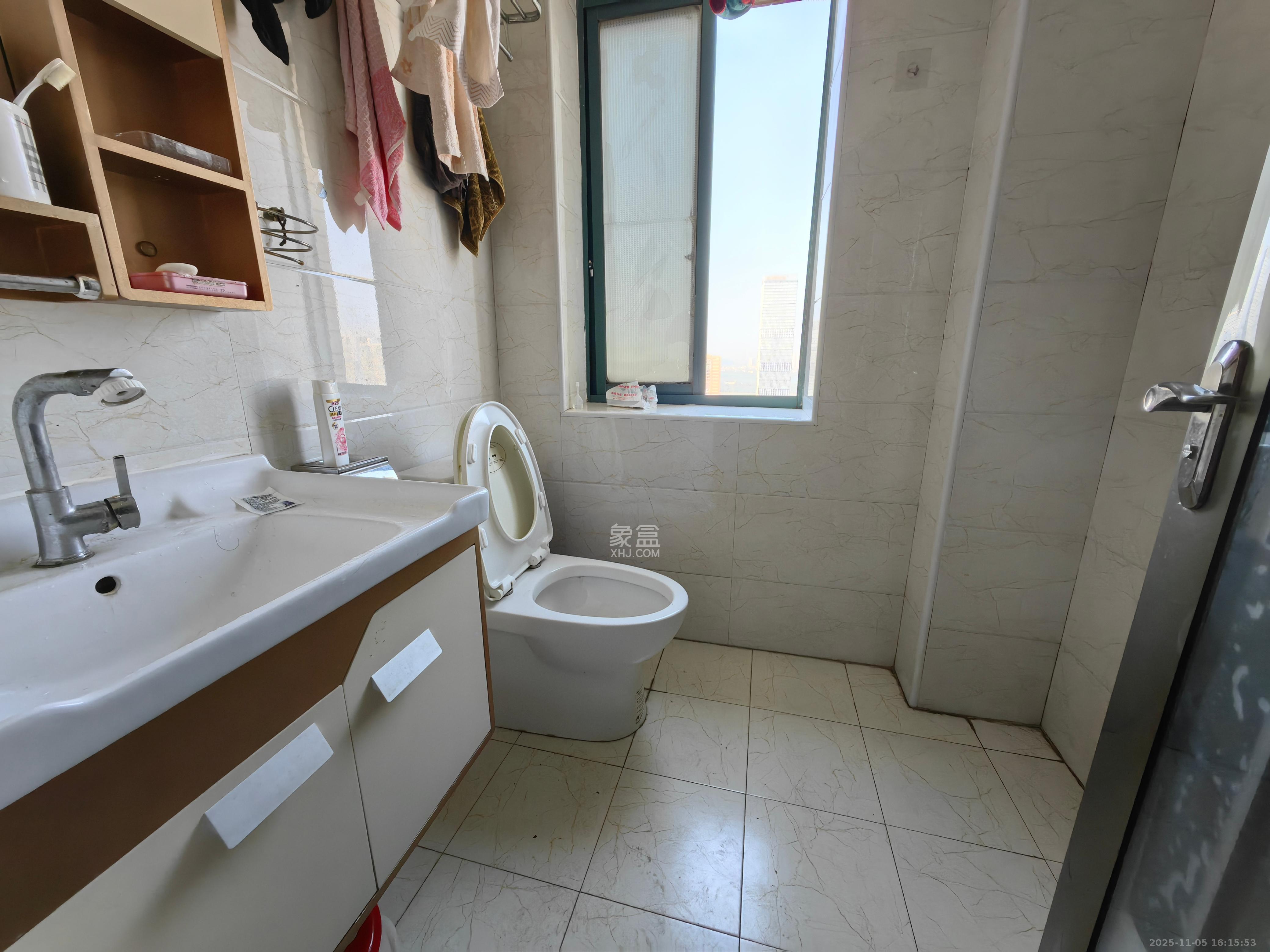 三角花园星城 1室1厅1卫 1800.0元/月 三角花园星城 1室1厅1卫 1800.0元/月室内图