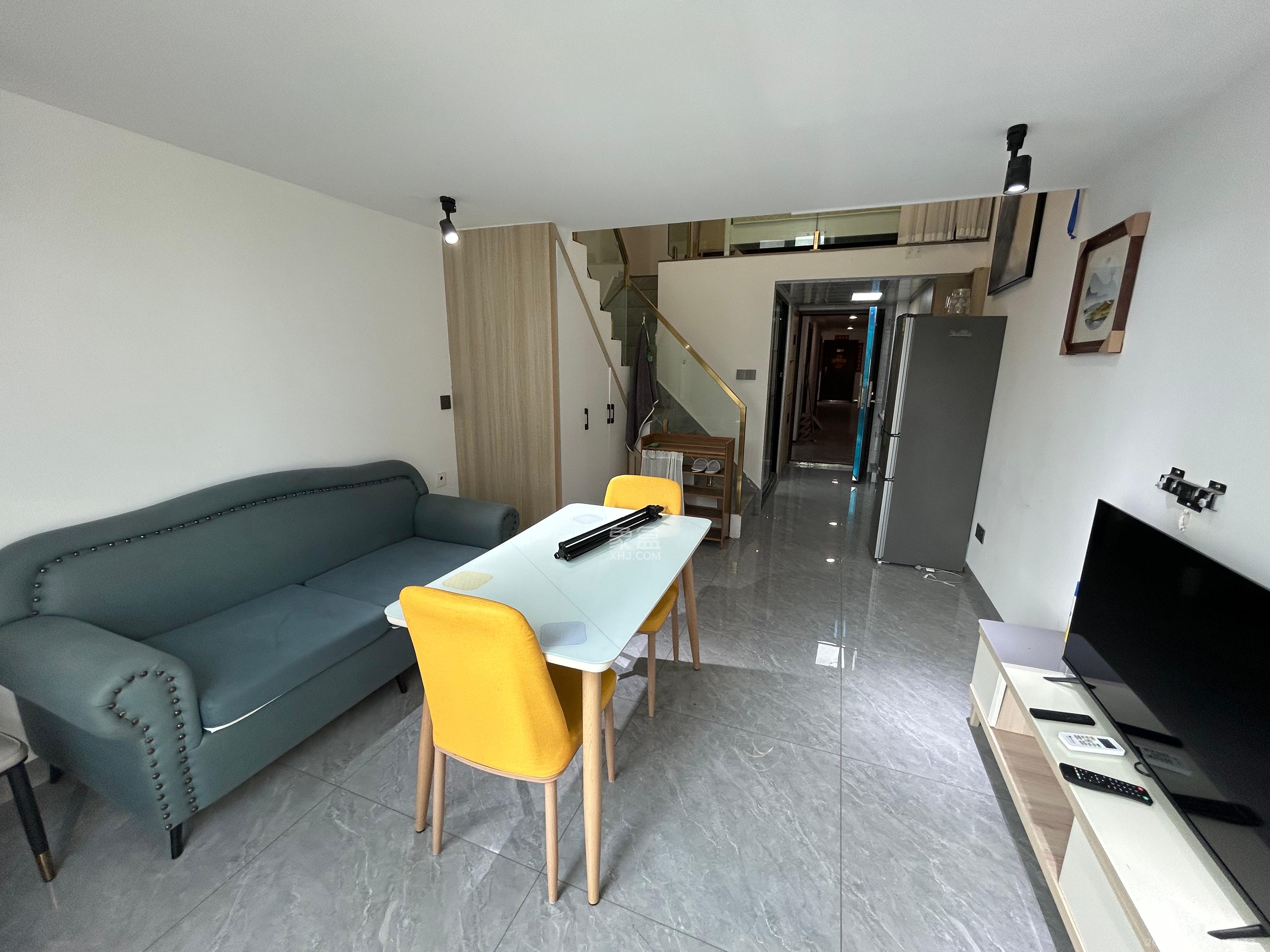 梅溪湖金茂湾 2室1厅1卫 1900.0元/月 梅溪湖金茂湾 2室1厅1卫 1900.0元/月室内图