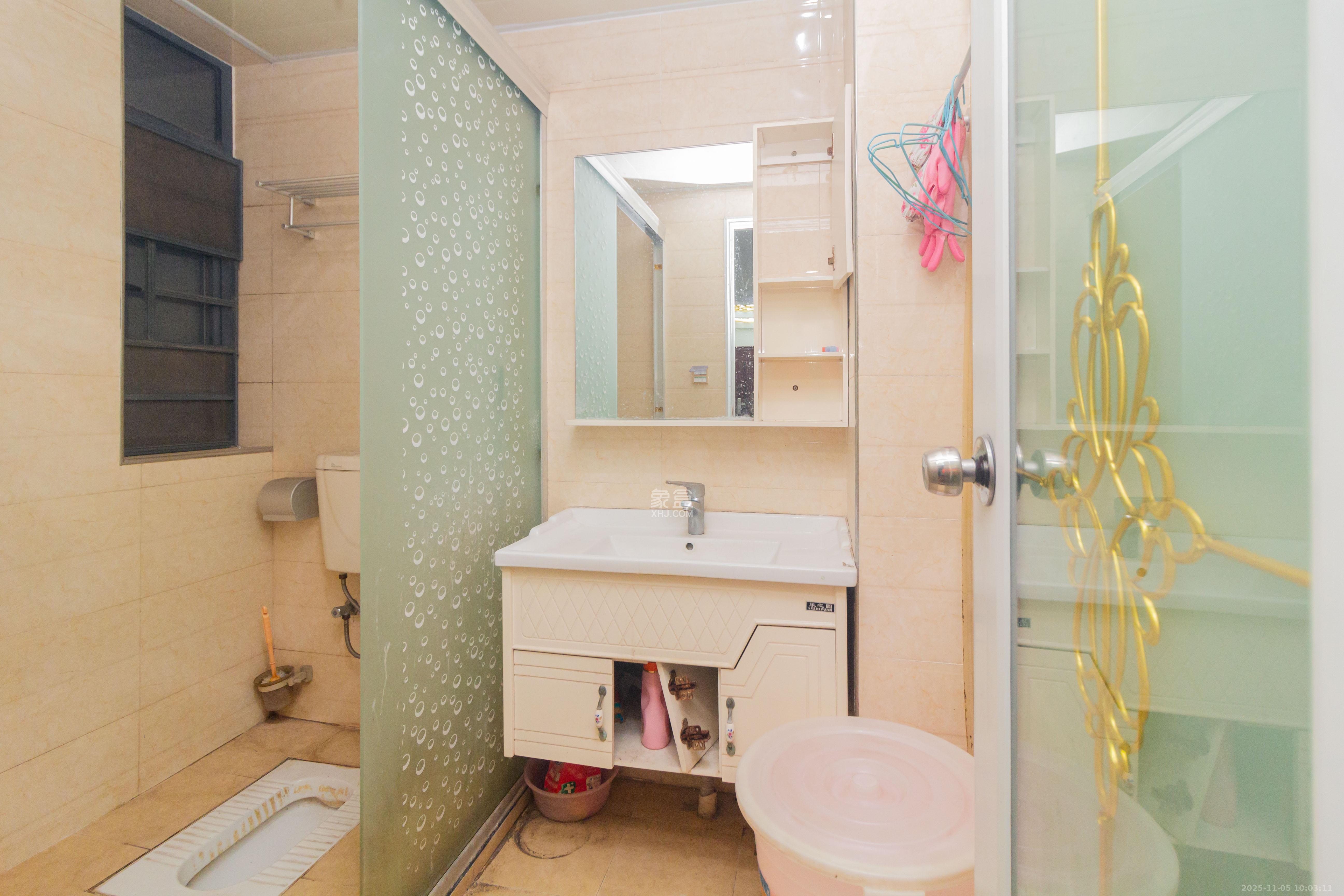 中国铁建国际城一期  3室3厅1卫    1480.0元/月室内图