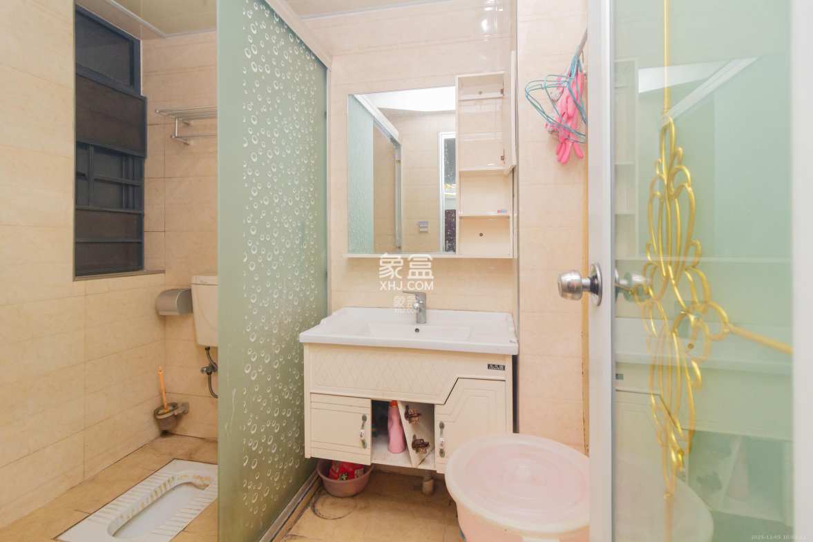 中国铁建国际城一期 3室3厅1卫 1480.0元/月 中国铁建国际城一期 3室3厅1卫 1480.0元/月室内图