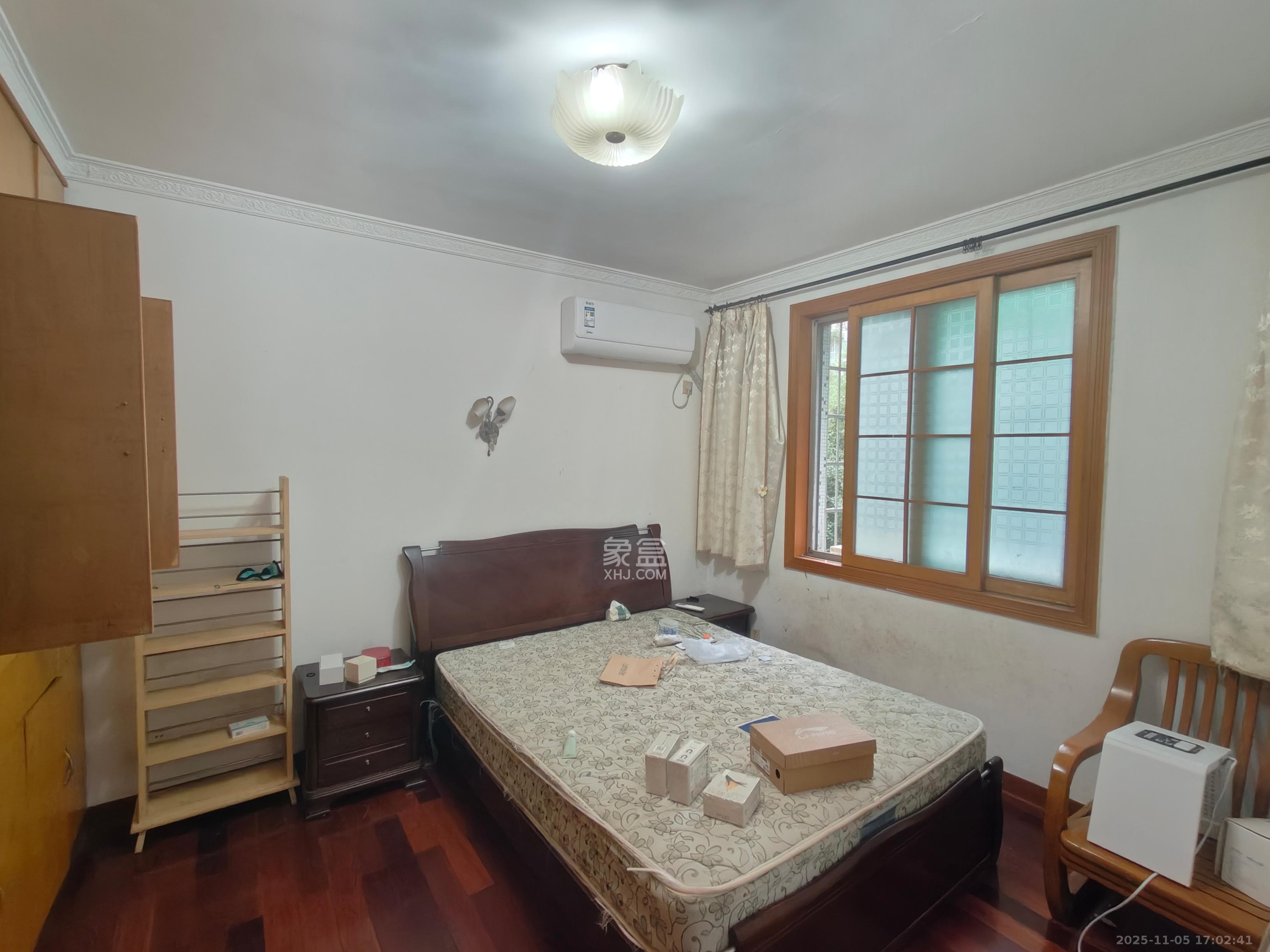 英才园二片  2室1厅1卫    2000.0元/月室内图