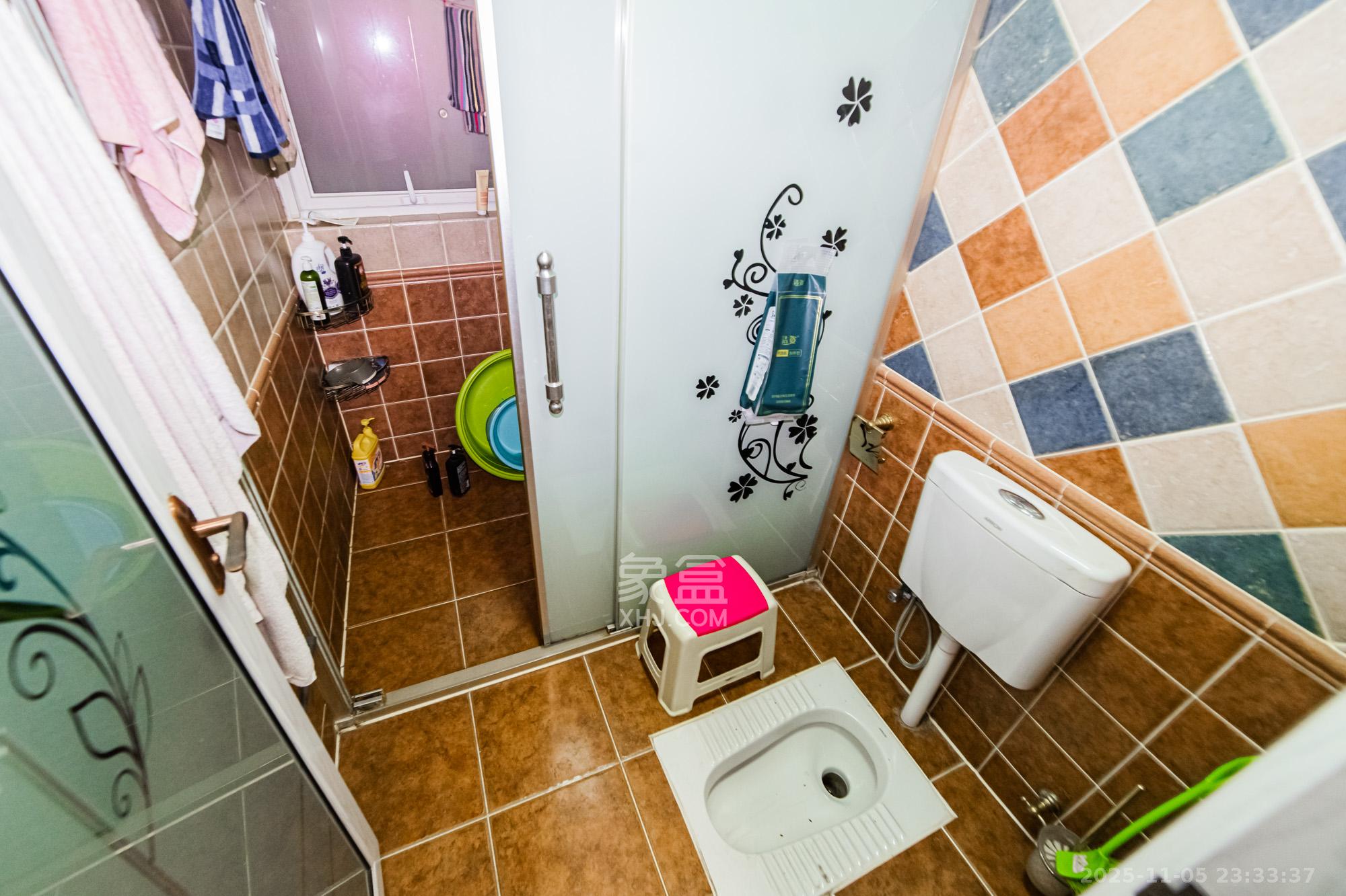 北辰三角洲E3区 3室2厅2卫 145.0万 北辰三角洲E3区 3室2厅2卫 145.0万卫生间