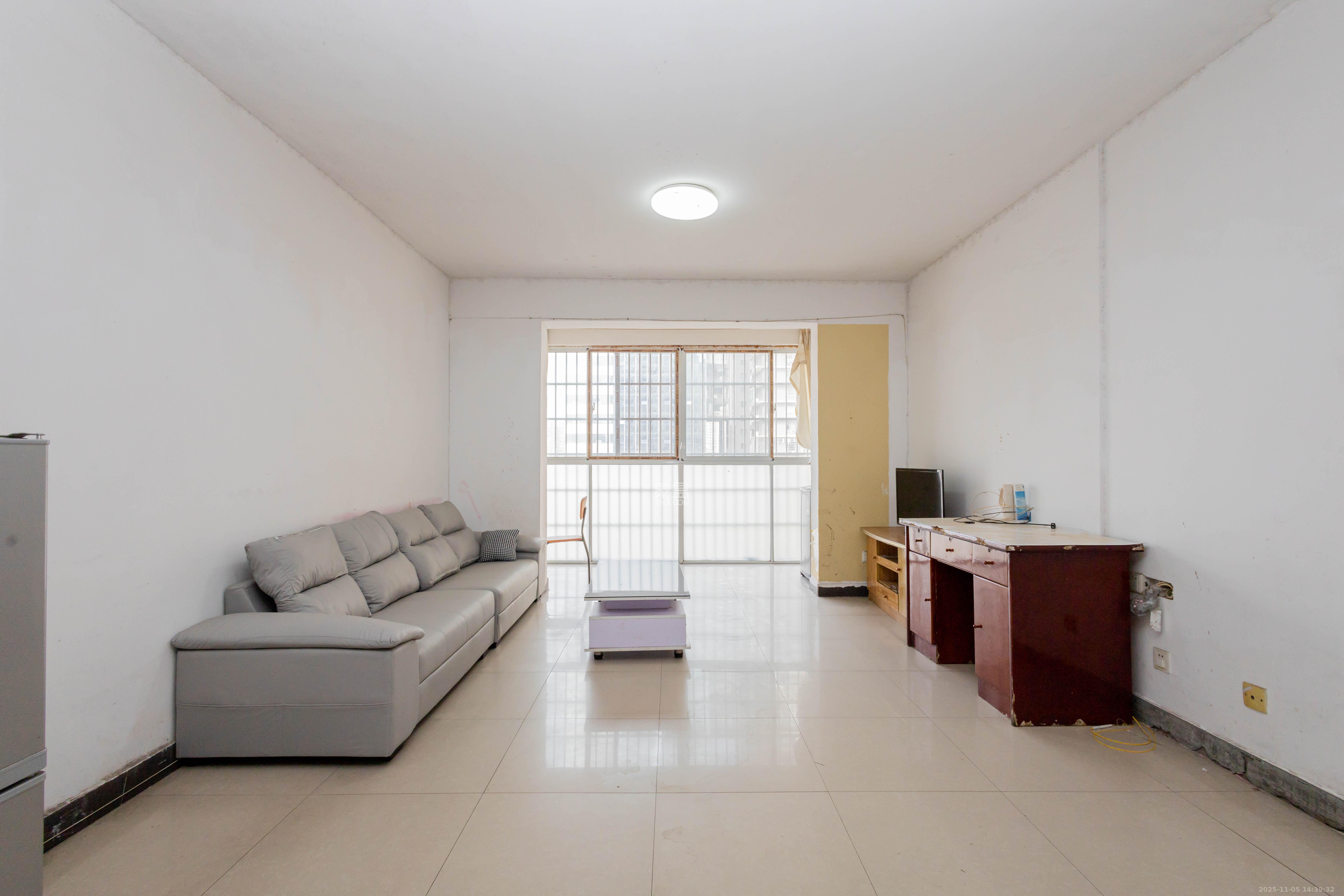 圣力华苑  2室2厅1卫    45.0万