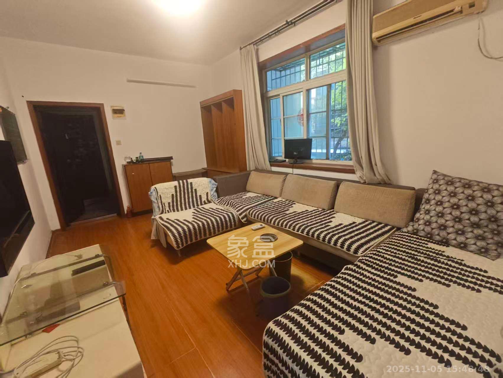 百纺大院宿舍  2室1厅1卫    1550.0元/月