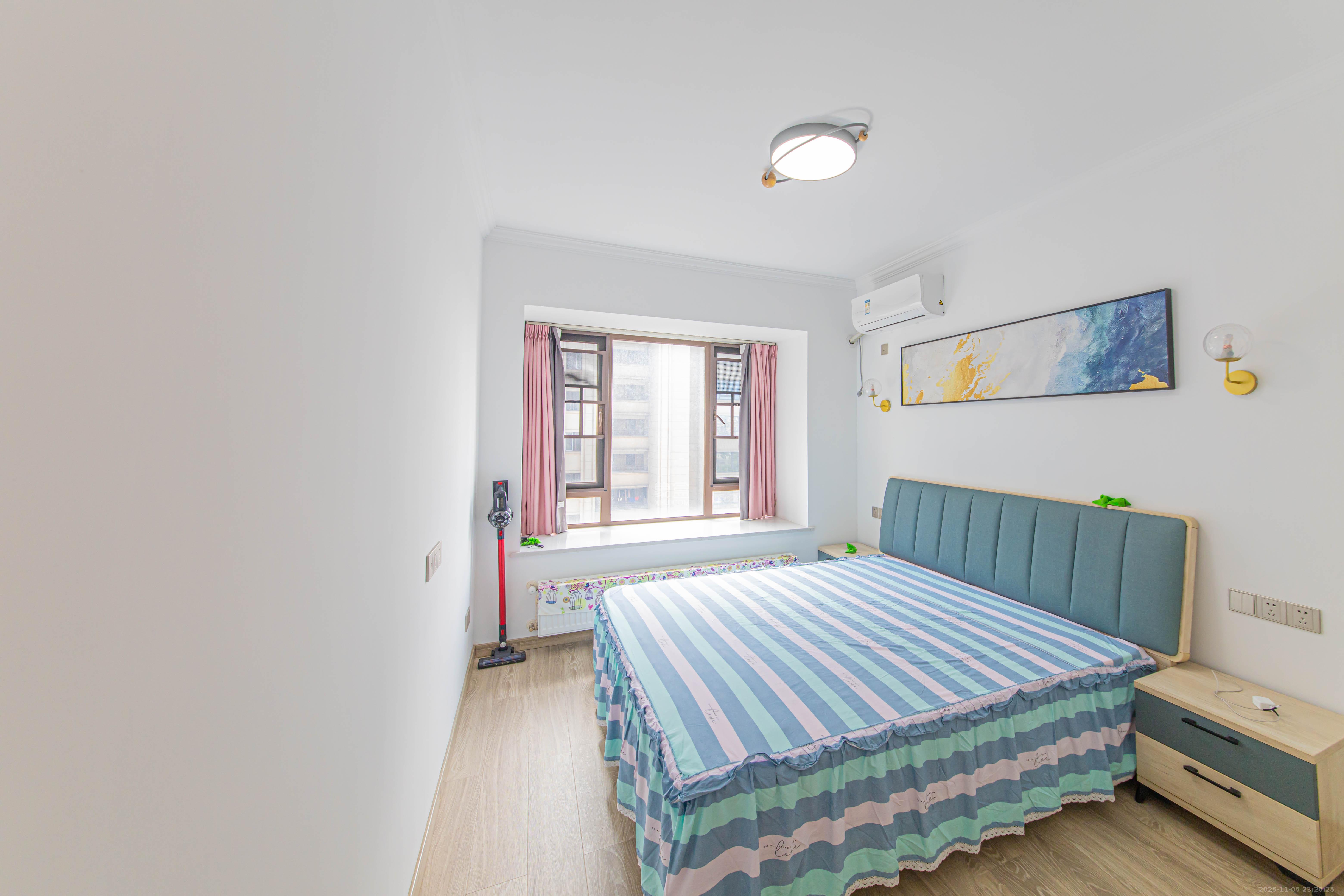 大唐印象二期御府 3室2厅2卫 132.0万 大唐印象二期御府 3室2厅2卫 132.0万卧室