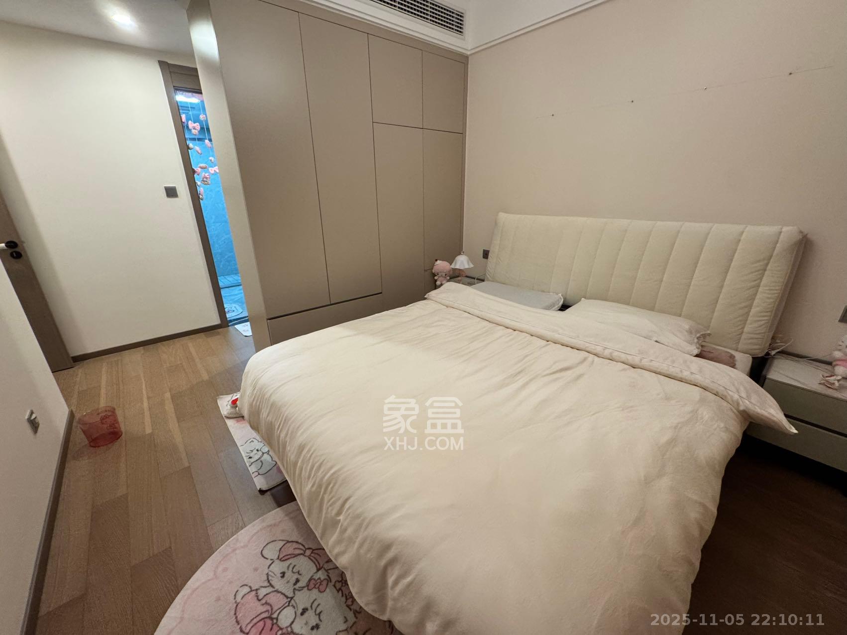 中海麓山境南区 4室2厅2卫 3500.0元/月 中海麓山境南区 4室2厅2卫 3500.0元/月室内图