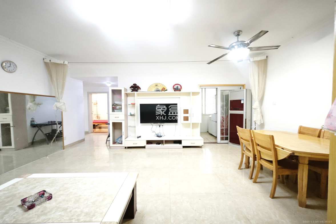 锦璨家园 2室2厅1卫 1350.0元/月 锦璨家园 2室2厅1卫 1350.0元/月室内图