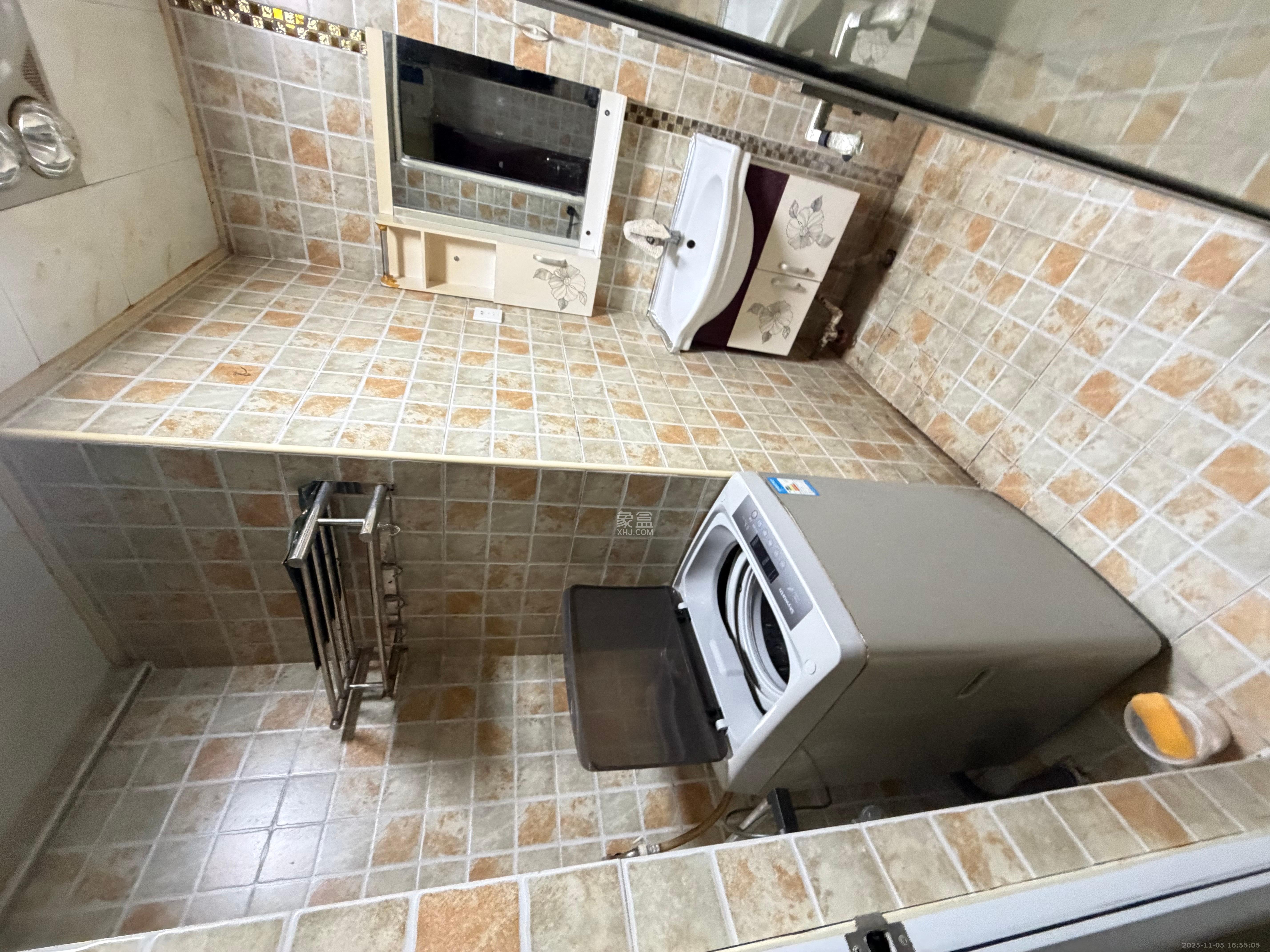 钰龙天下二期(钰龙佳园) 1室1厅1卫 1000.0元/月 钰龙天下二期(钰龙佳园) 1室1厅1卫 1000.0元/月室内图