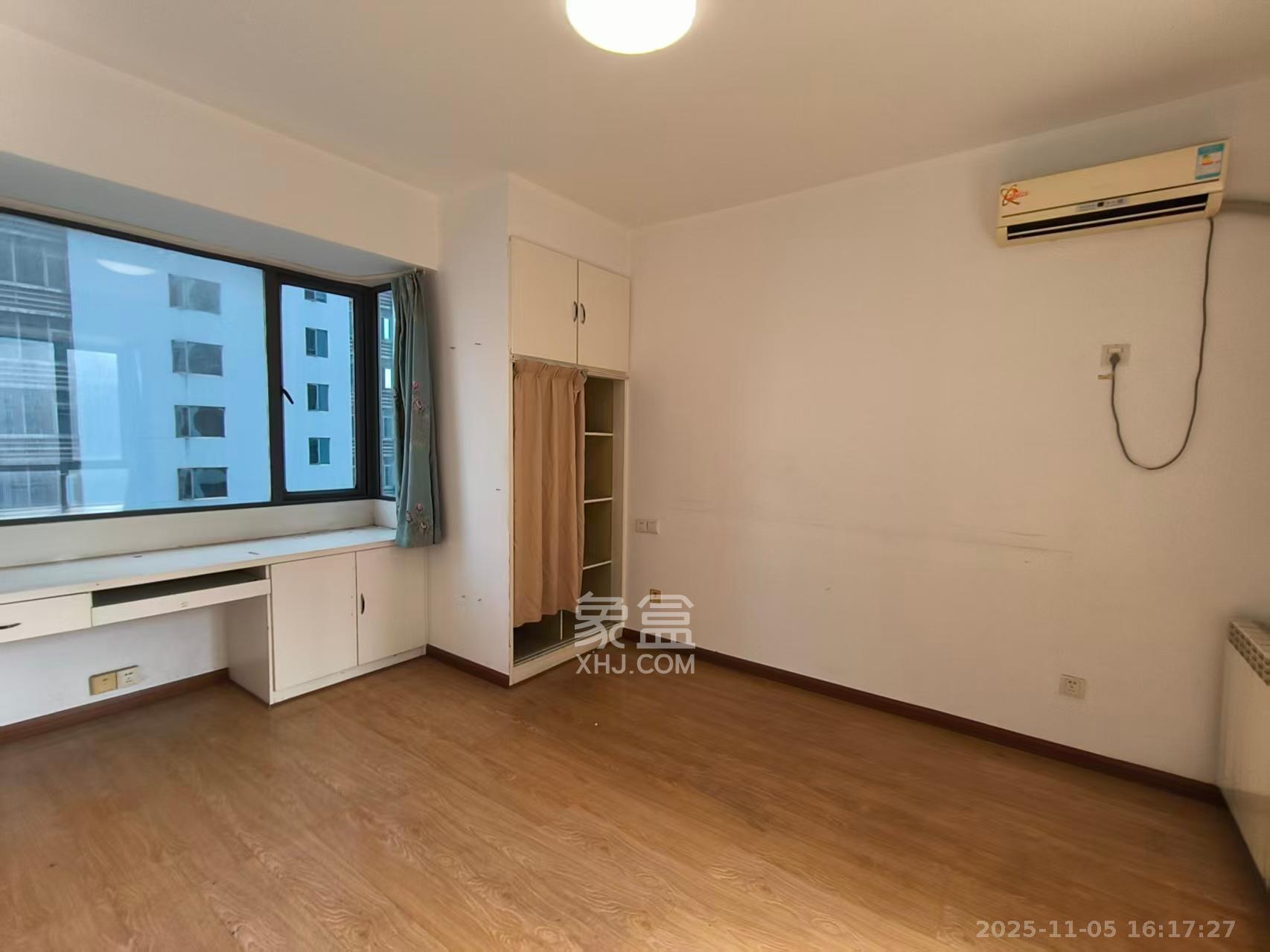 湘域中央 2室1厅1卫 3200.0元/月 湘域中央 2室1厅1卫 3200.0元/月室内图