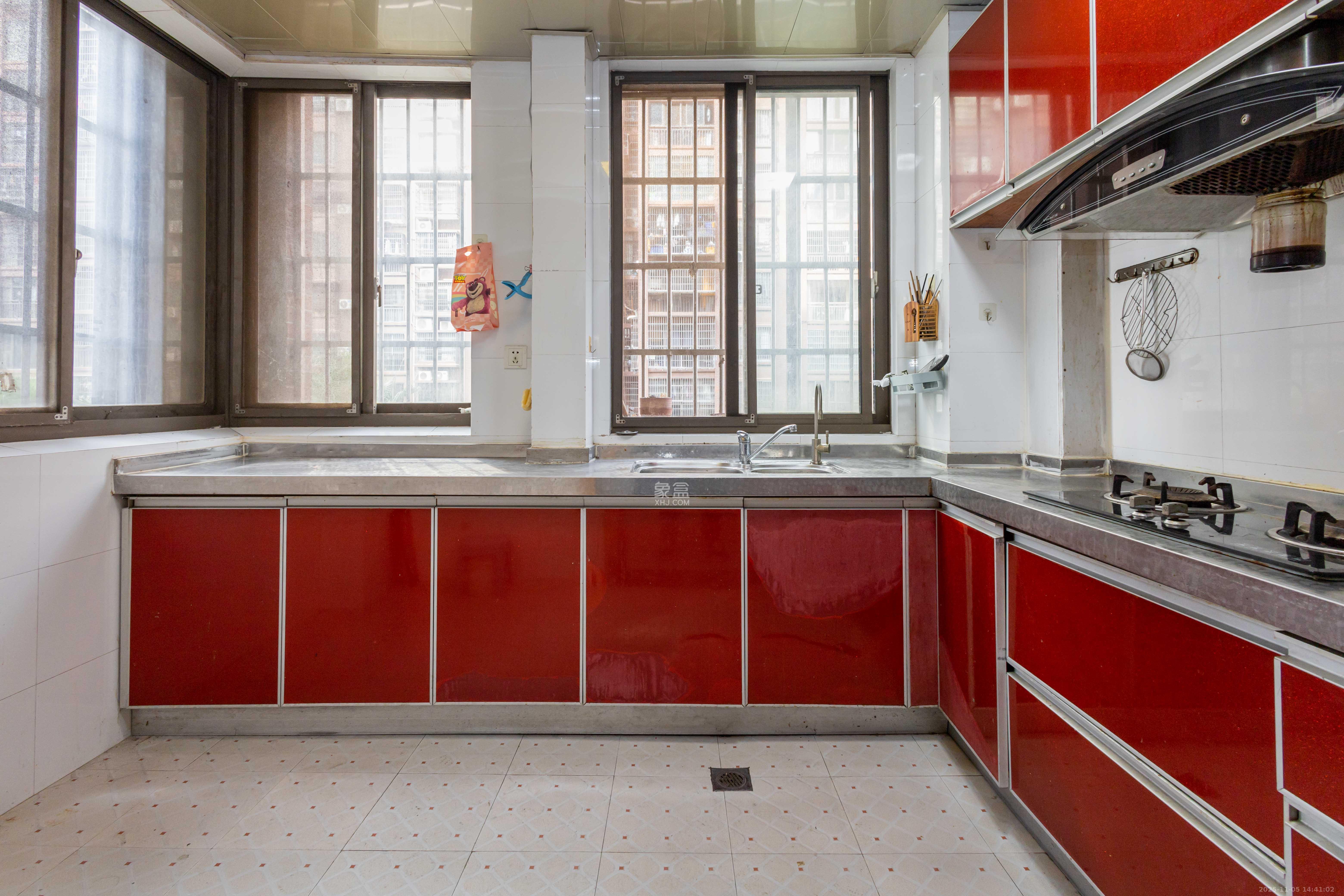 方略潇邦 3室2厅2卫 56.8万 方略潇邦 3室2厅2卫 56.8万厨房