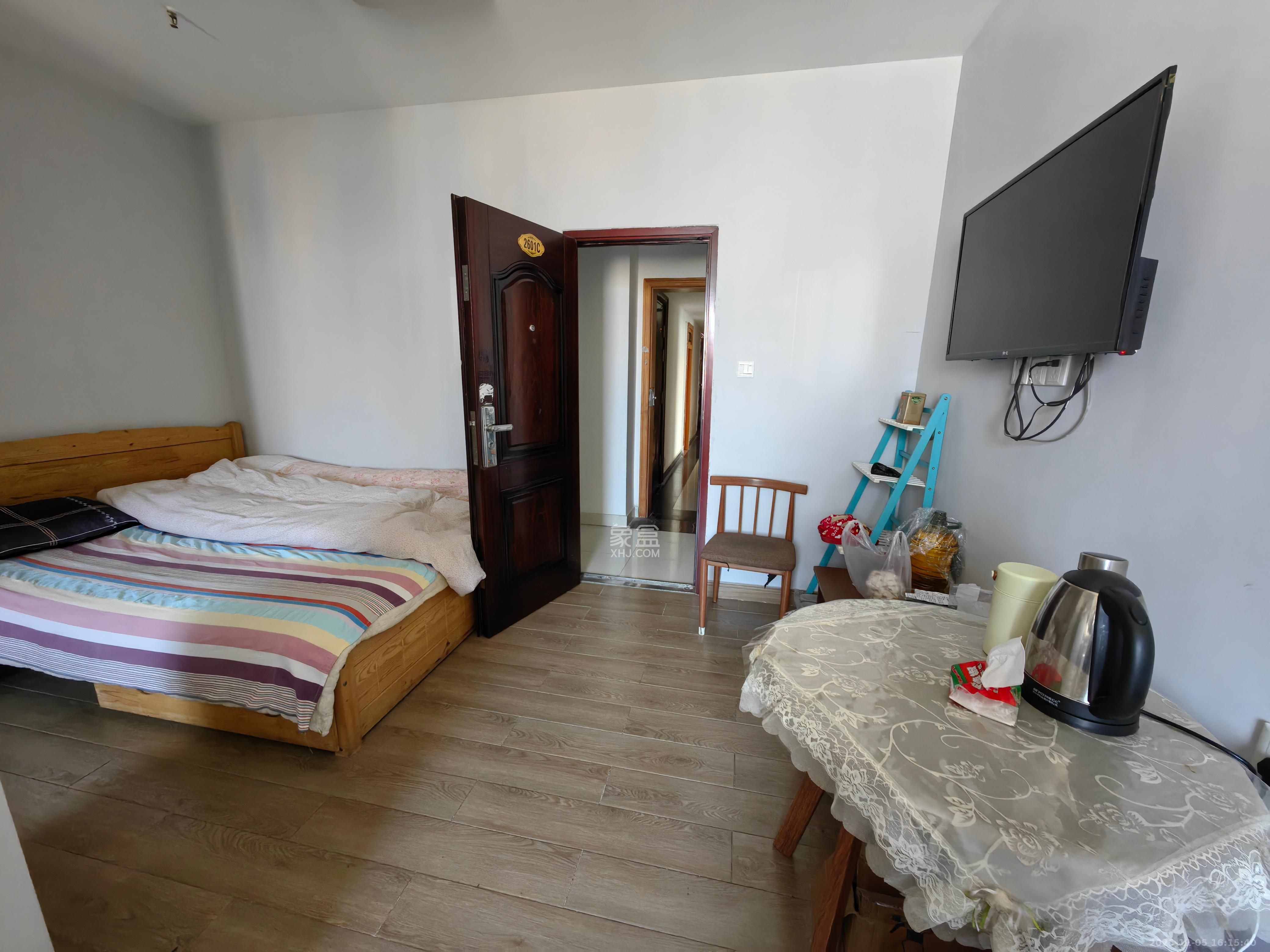 三角花园星城  1室1厅1卫    1800.0元/月室内图