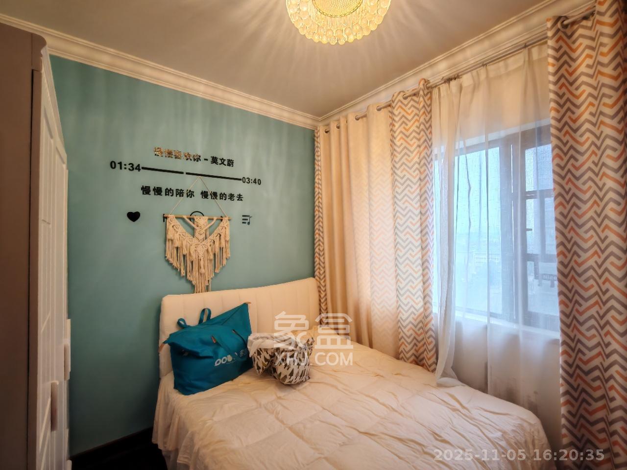 恒大江湾  3室1厅2卫    2500.0元/月室内图