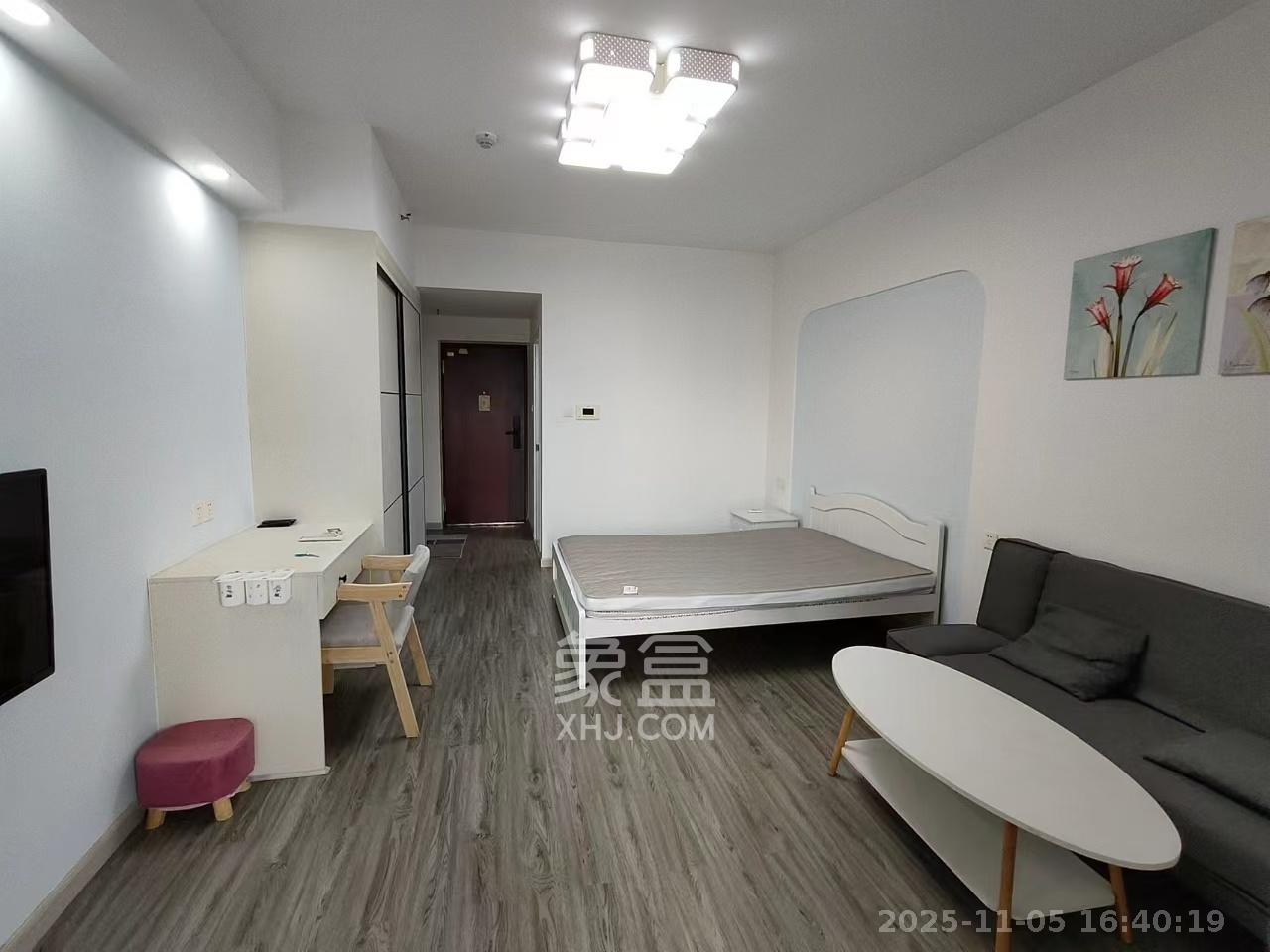 国泰九龙湾  1室1厅1卫    1400.0元/月室内图