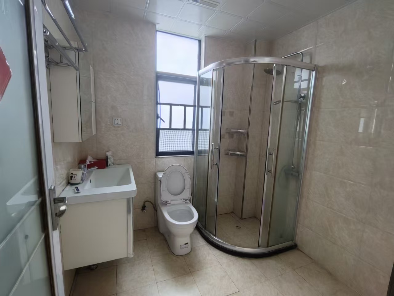 龙洲馨苑  3室2厅1卫    1880.0元/月室内图