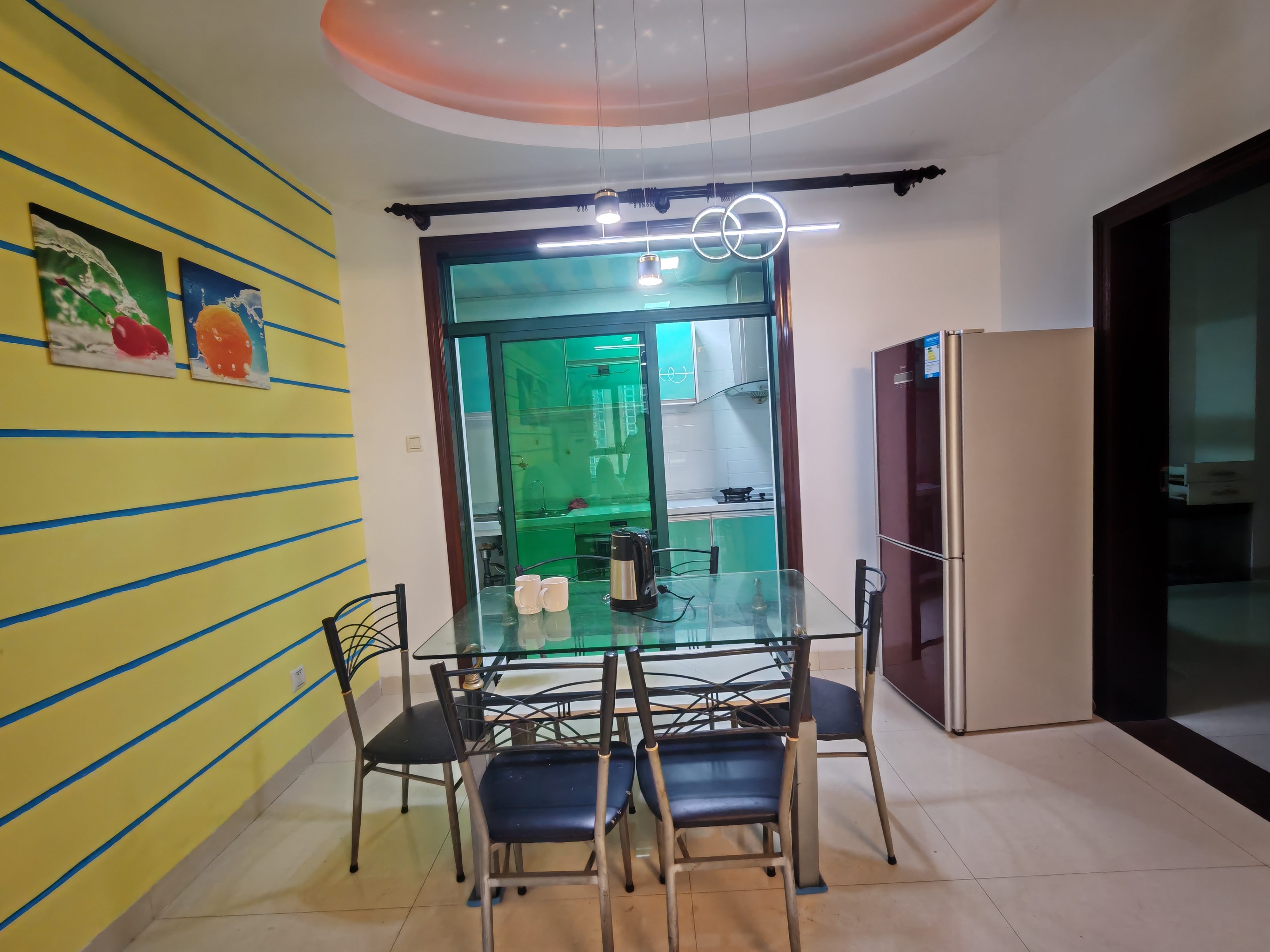 东盛名苑 3室2厅2卫 2800.0元/月 东盛名苑 3室2厅2卫 2800.0元/月室内图