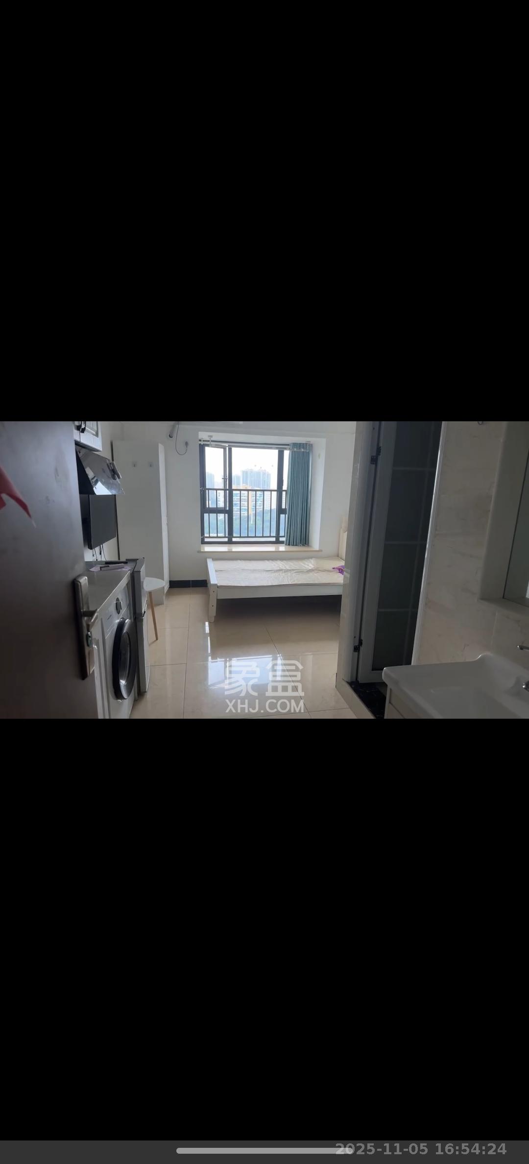 好莱城（弘德西街）  1室1厅1卫    980.0元/月