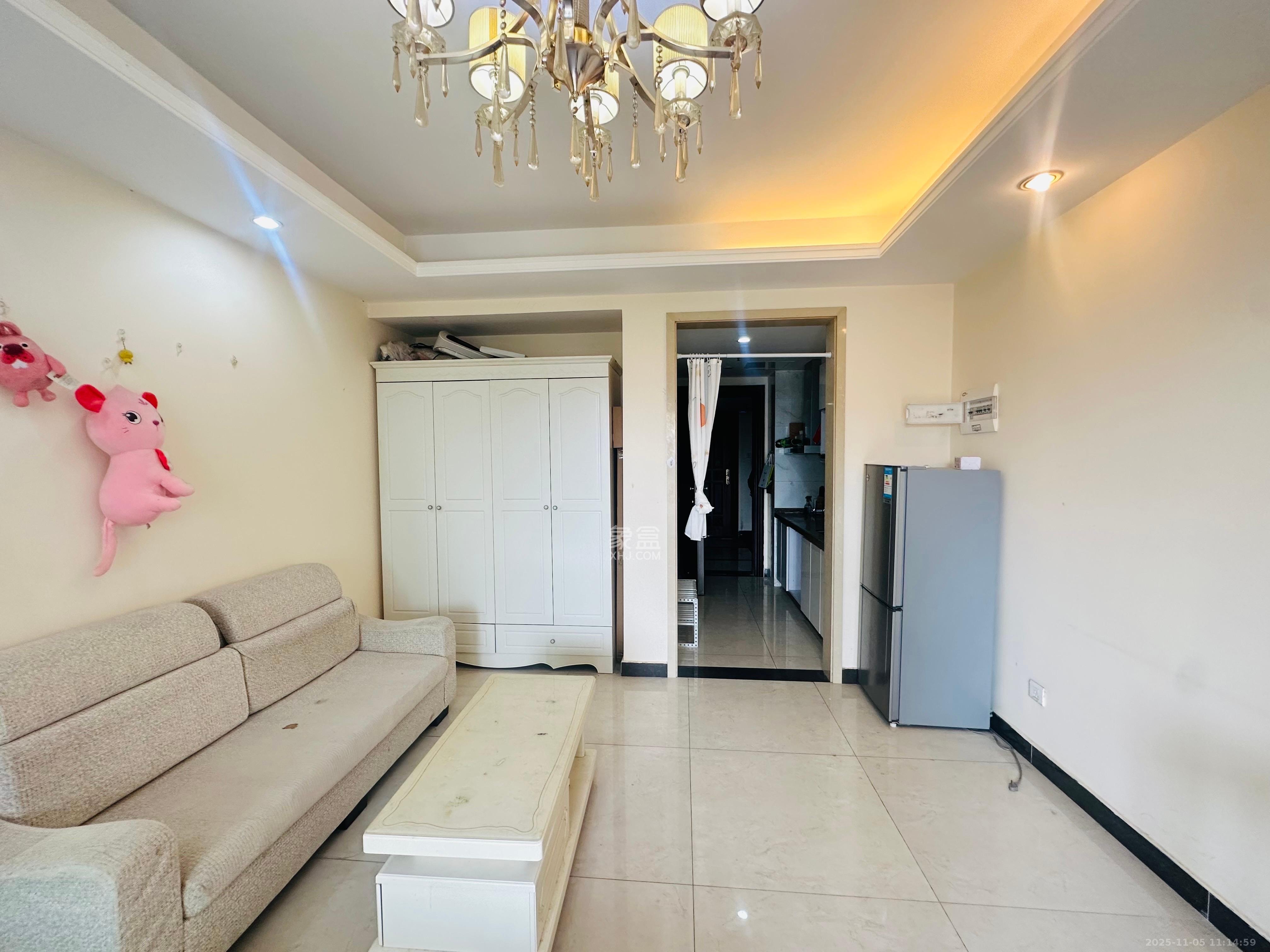 恒大御景湾  1室1厅1卫    1700.0元/月室内图