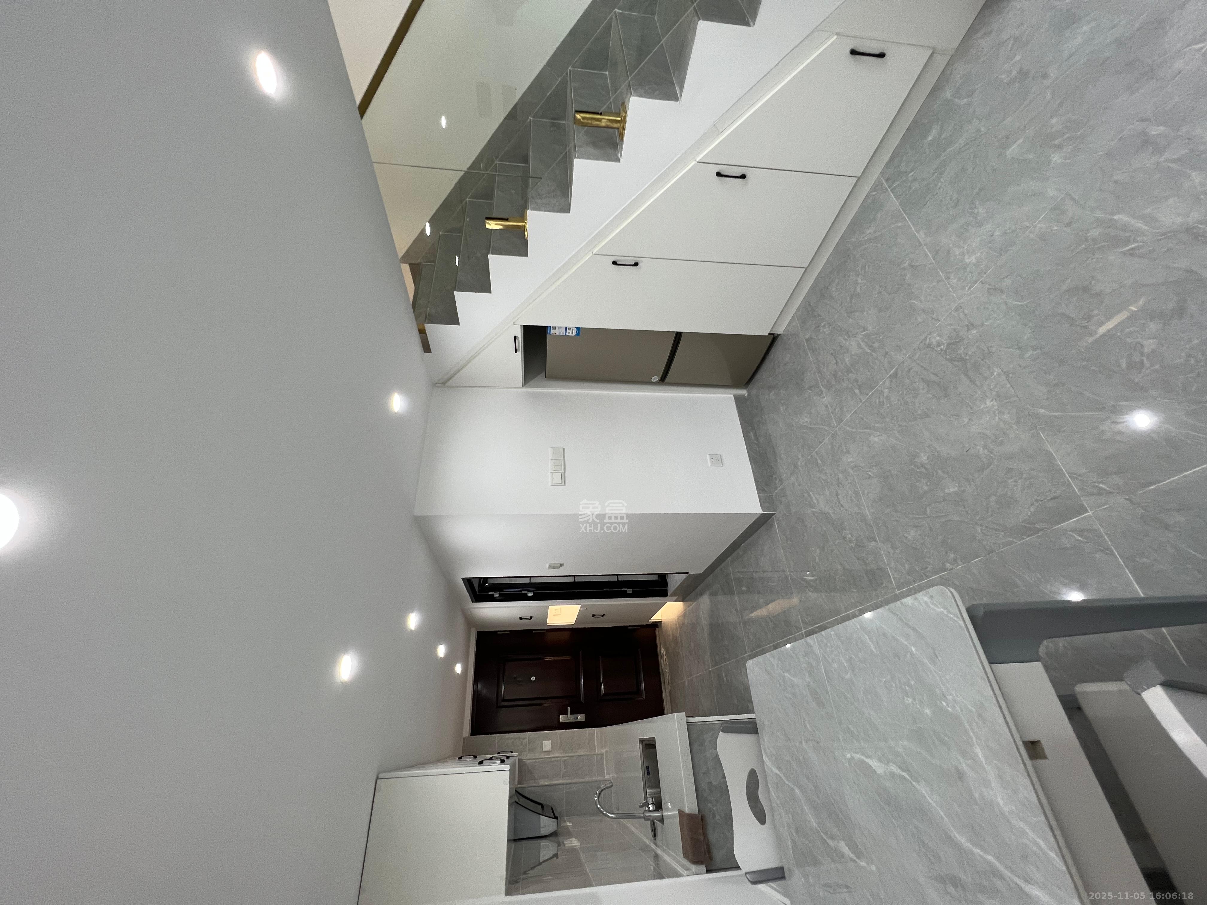 弘阳时光里  1室1厅1卫    2000.0元/月室内图