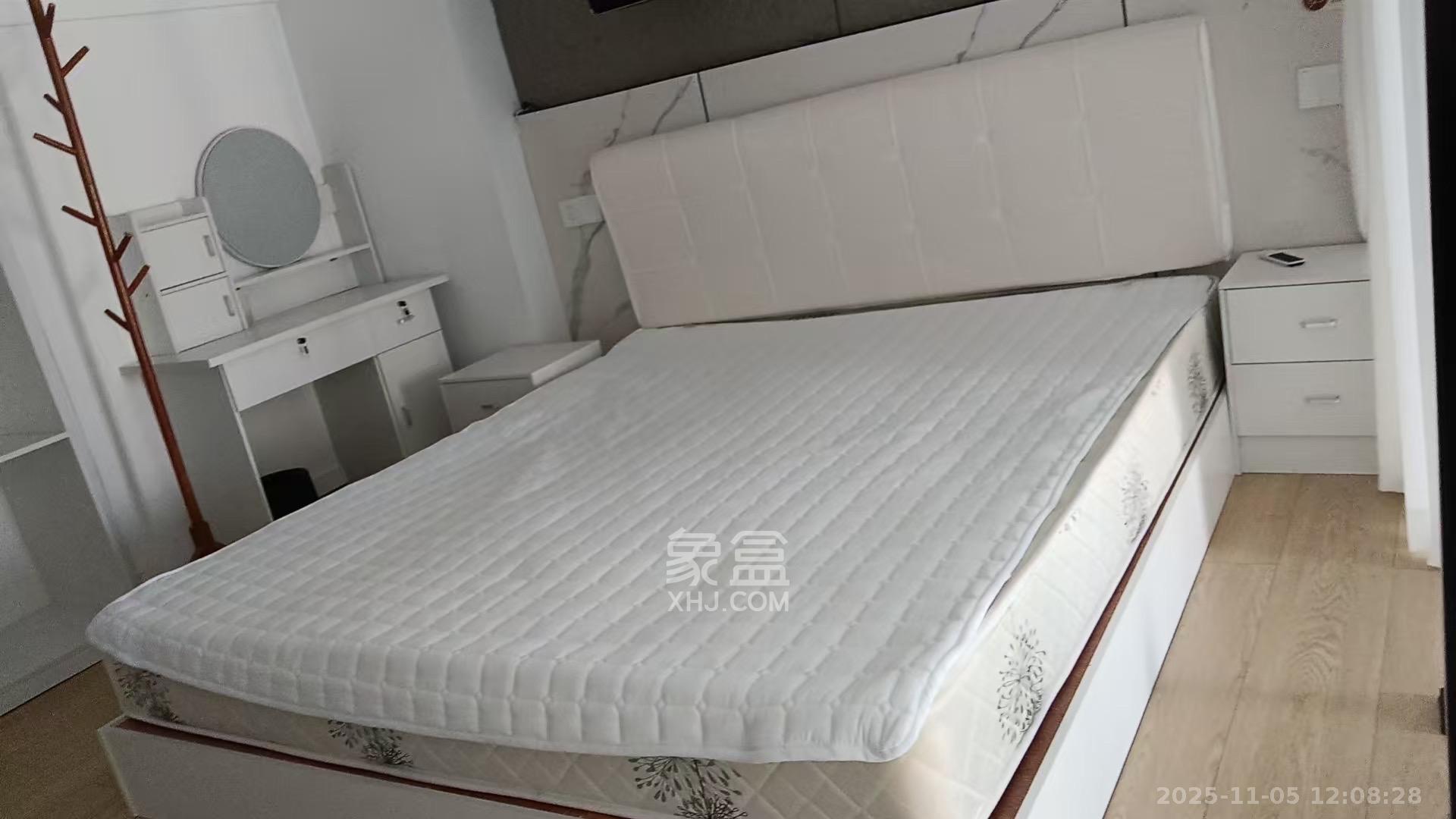 保利恒伟时光印象  1室1厅1卫    1500.0元/月室内图